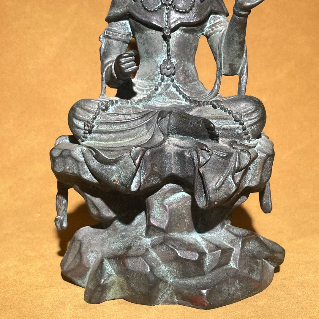 Chinese antique pure copper Guanyin