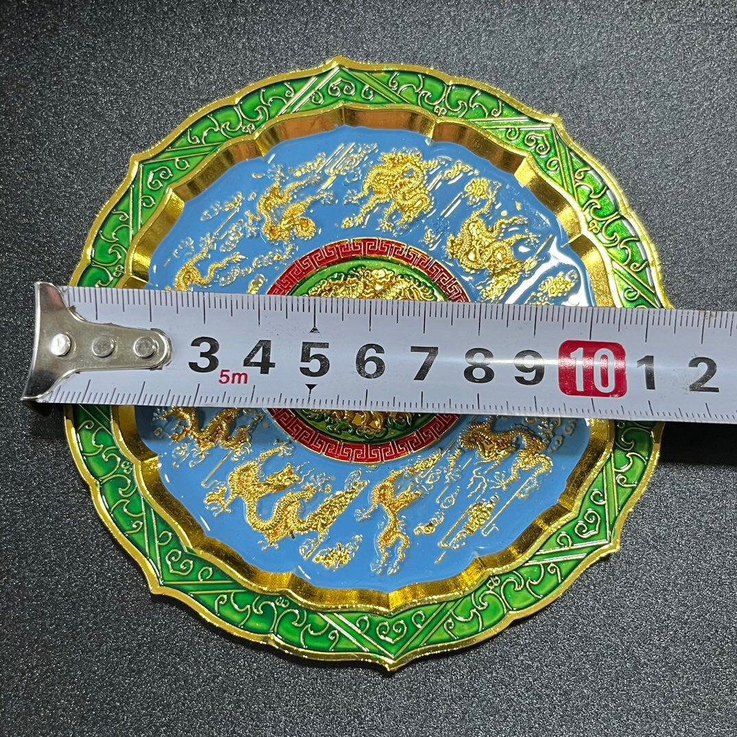 Chinese antique painted Kowloon plate