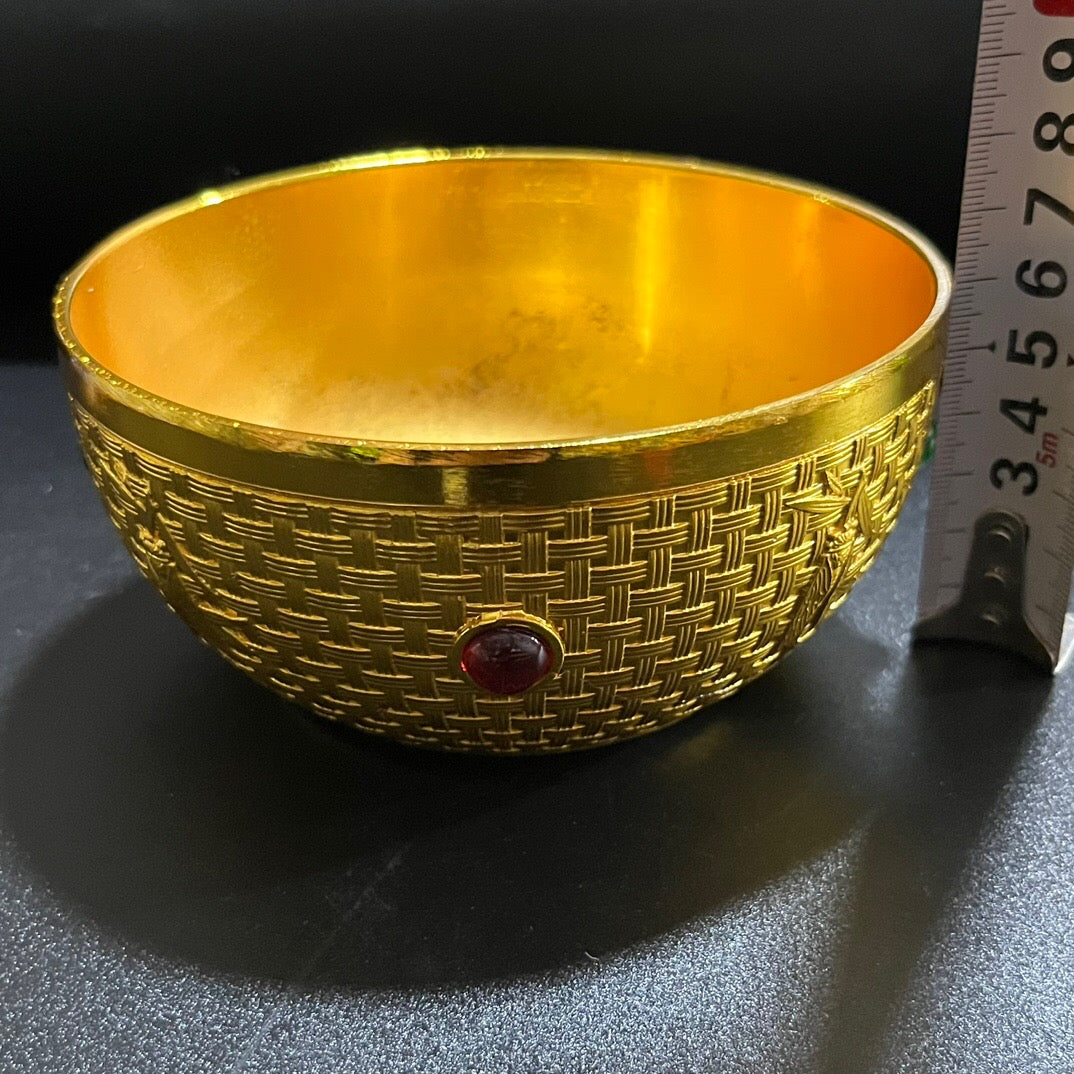 Chinese antiques rise steadily, gemstone bowls