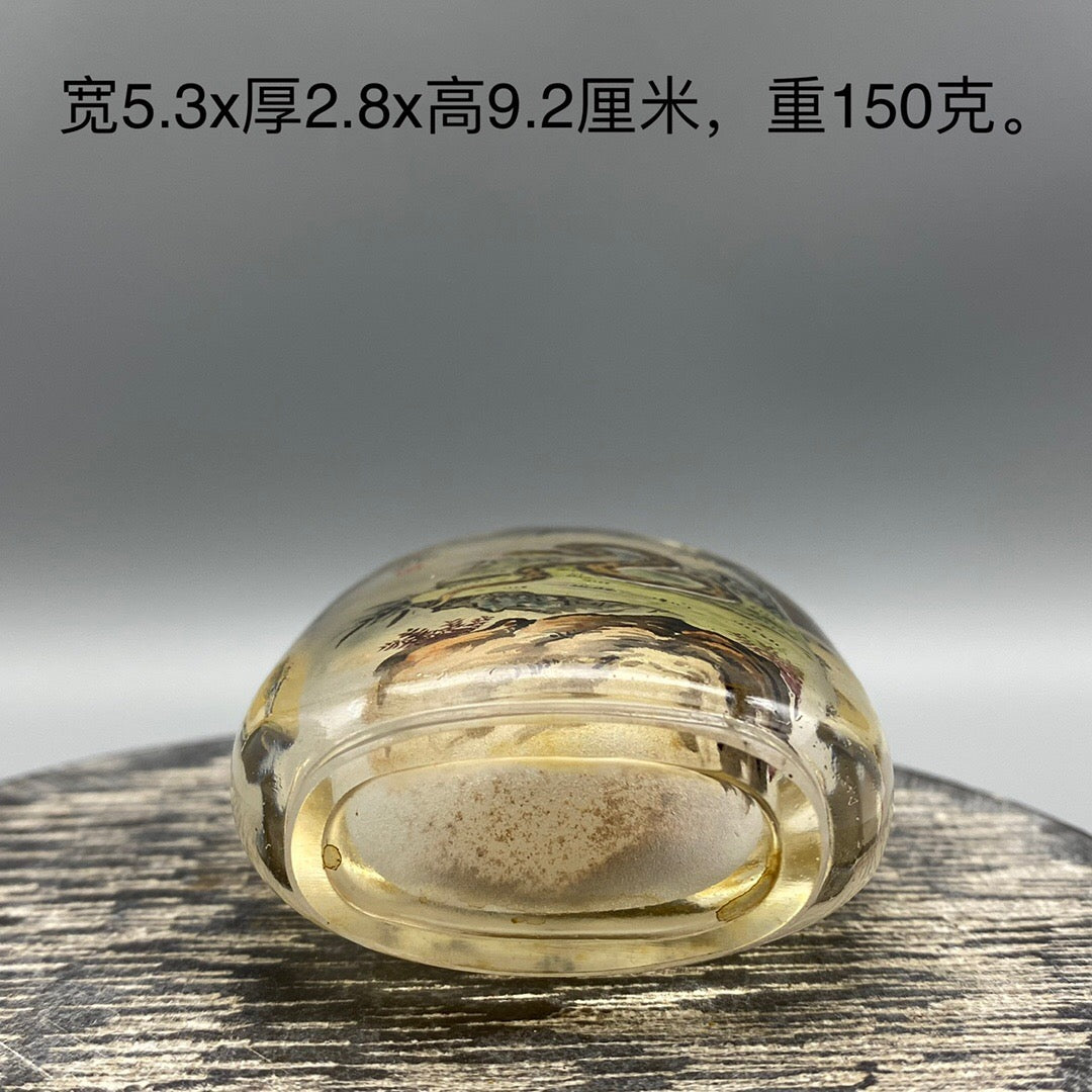 Chinese antique glass handmade painting with the ability to bend and stretch, known as the Little Dragon. Zodiac snake interior painting, snuff bottle