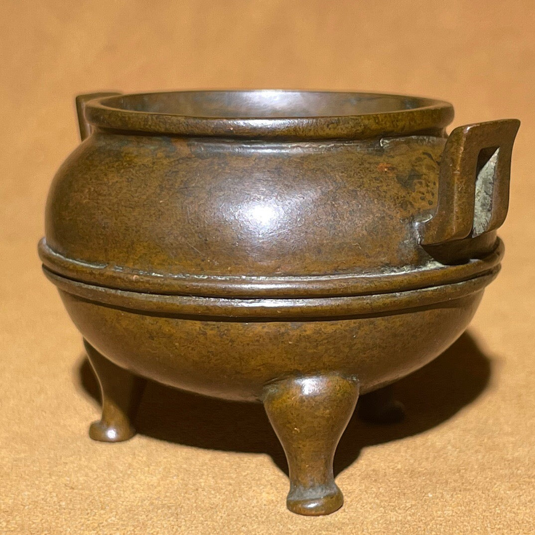 Chinese antique pure copper rain palace waistline incense burner ornament