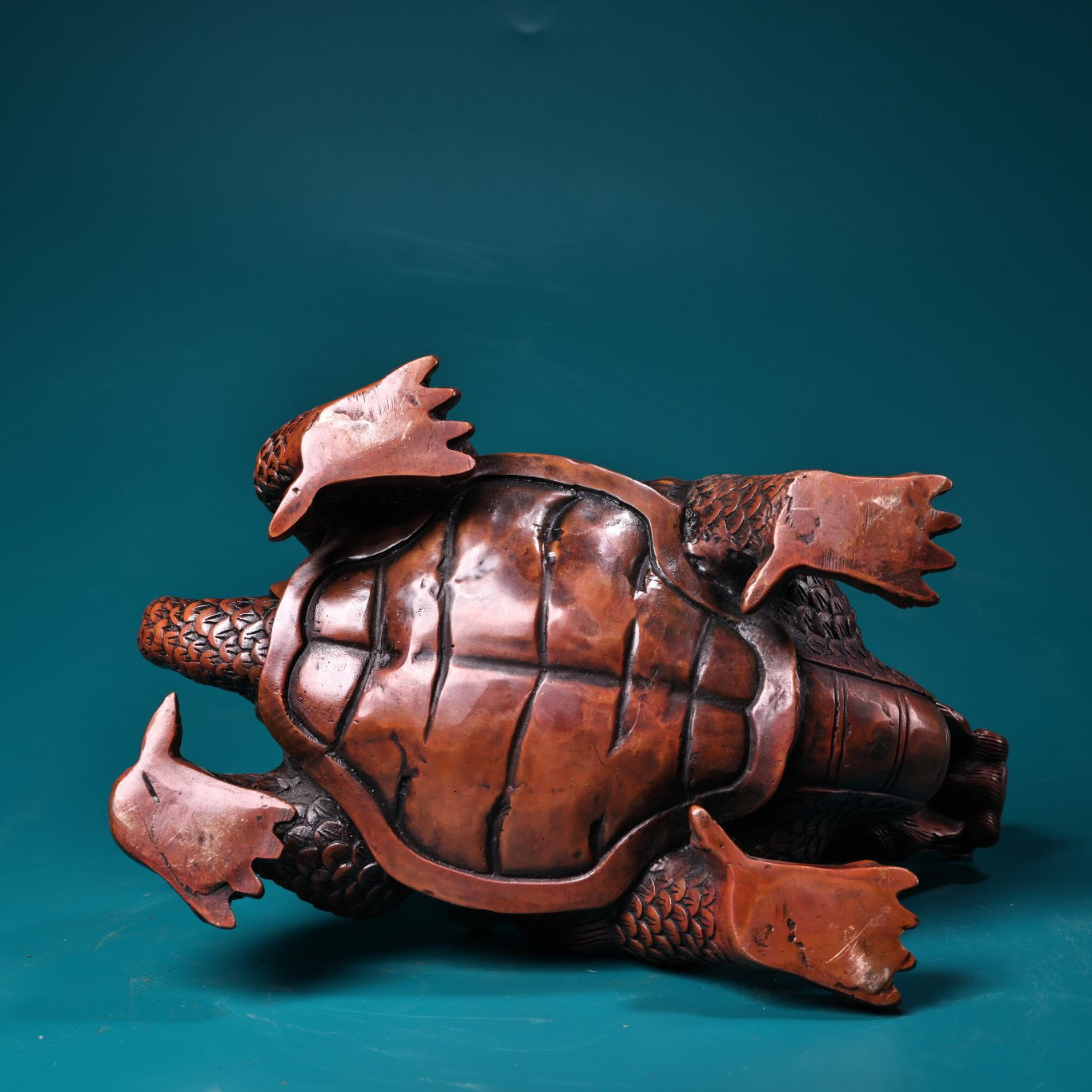 Precious Chinese Antique, Pure Copper, All Copper, High Relief Carving, Eight Trigrams, Dragon Tortoise, Incense Incense Burner, Exquisite Craft, Exquisite Style, and Exorcism in Villages and Villages