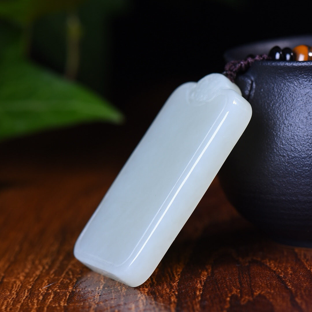 Hotan Jade's "Ruyi Beast's Peace Card"