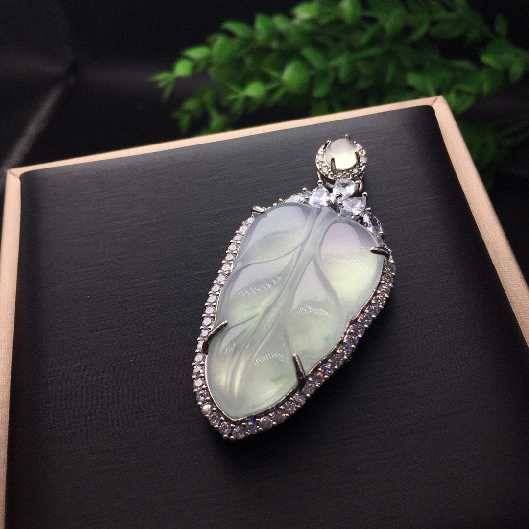 Ice seed, golden branches, jade leaves