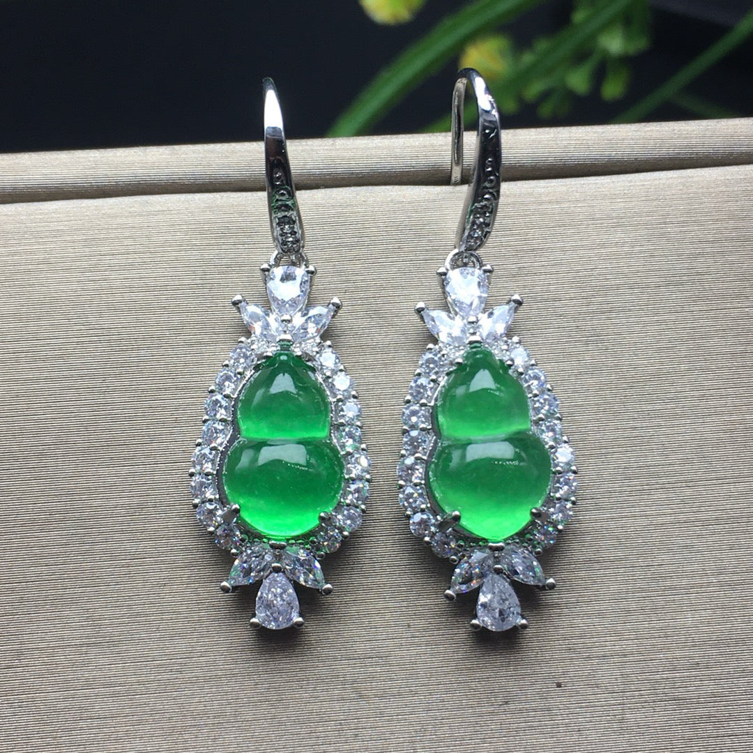 Ice Green Jade Gourd Earrings