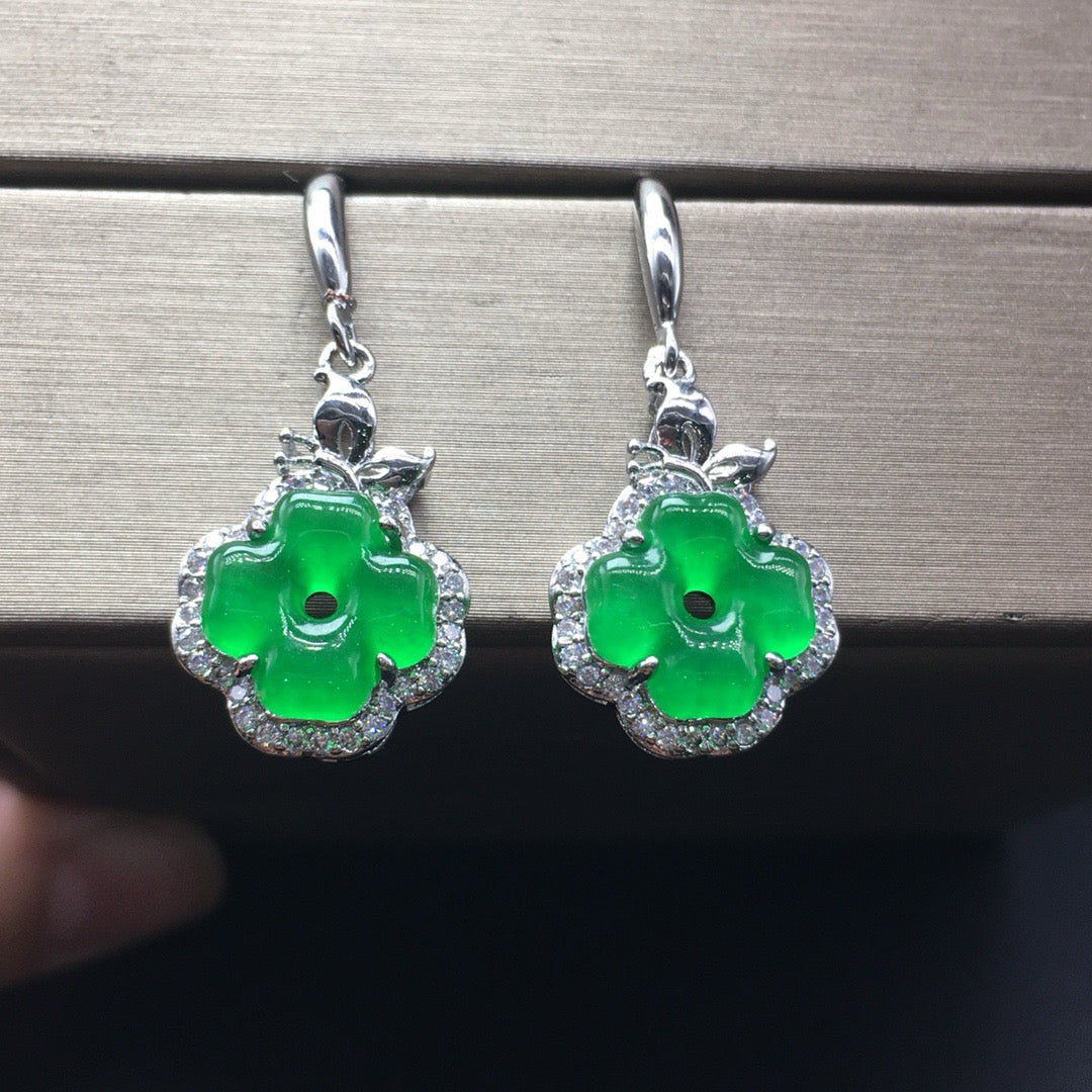 Ice Green Clover Jade Earrings