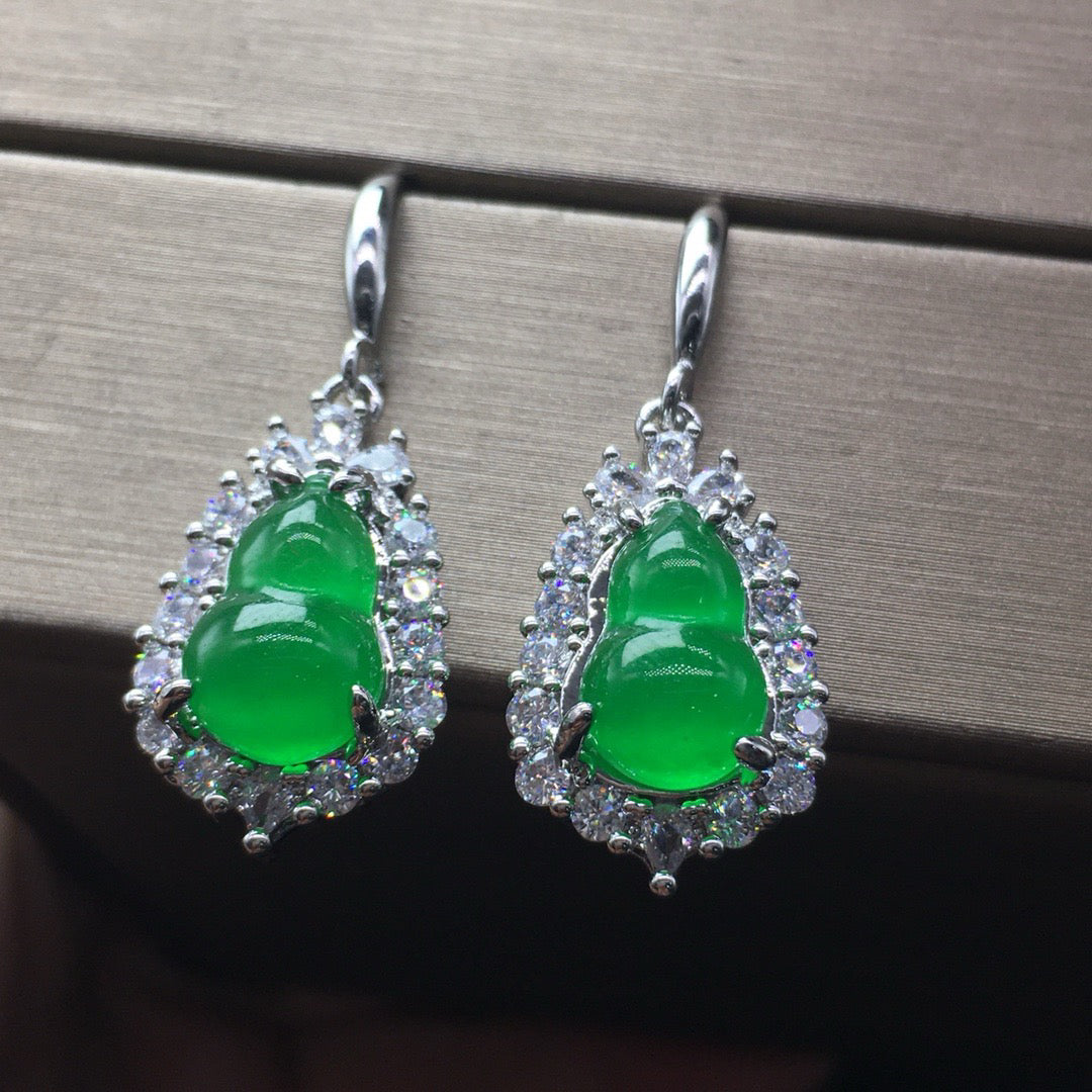 Ice Green Jade Gourd Earrings