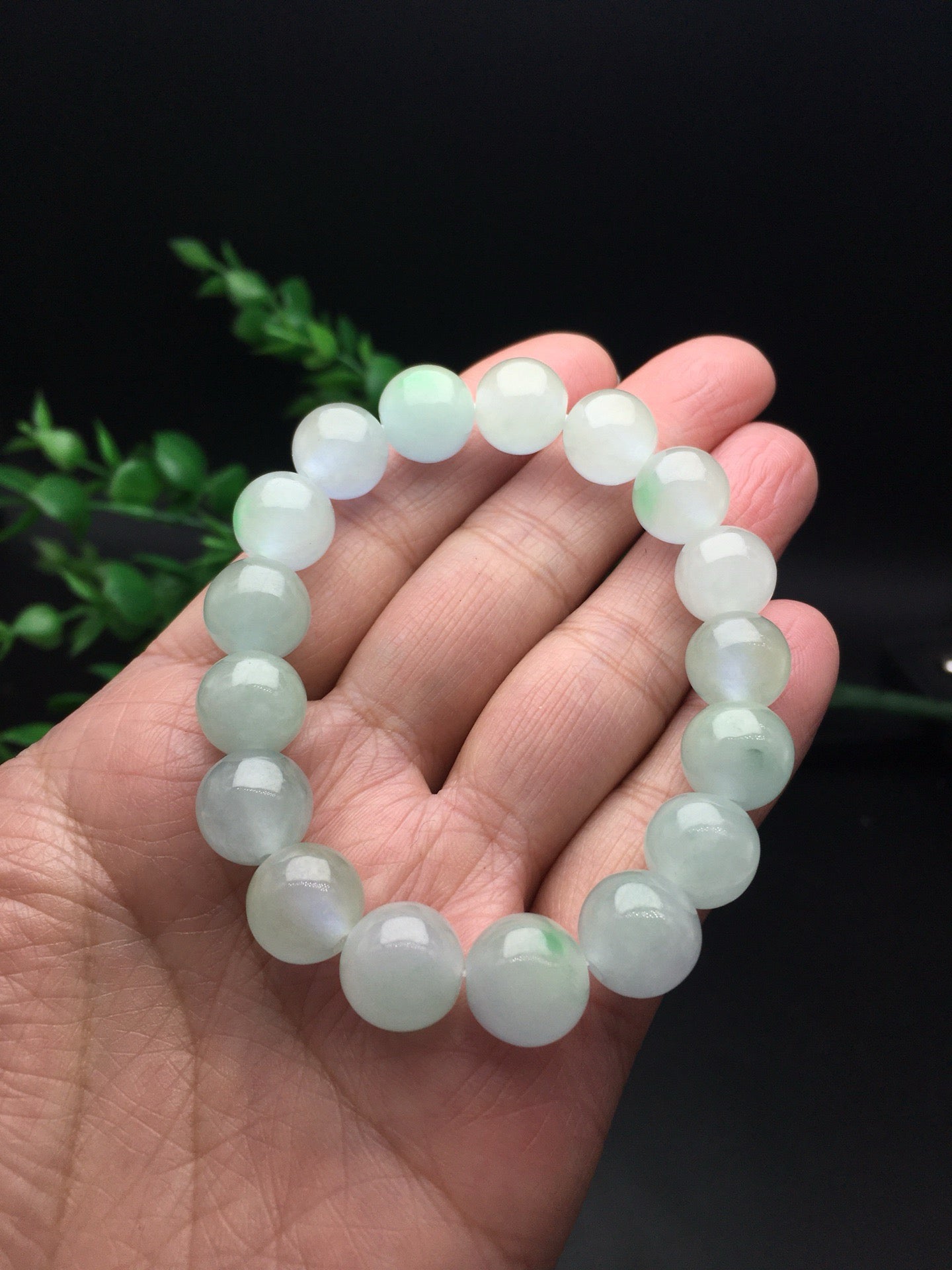 Ice type round bead jade necklace bracelet two-piece set