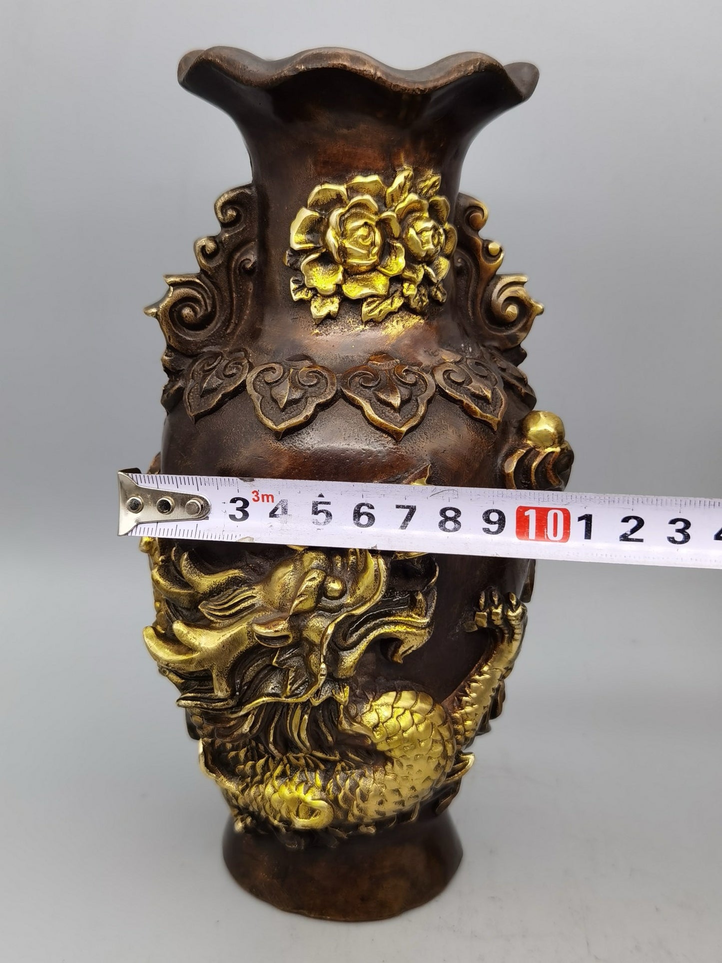 Chinese antique pure copper flower mouth dragon and phoenix vase