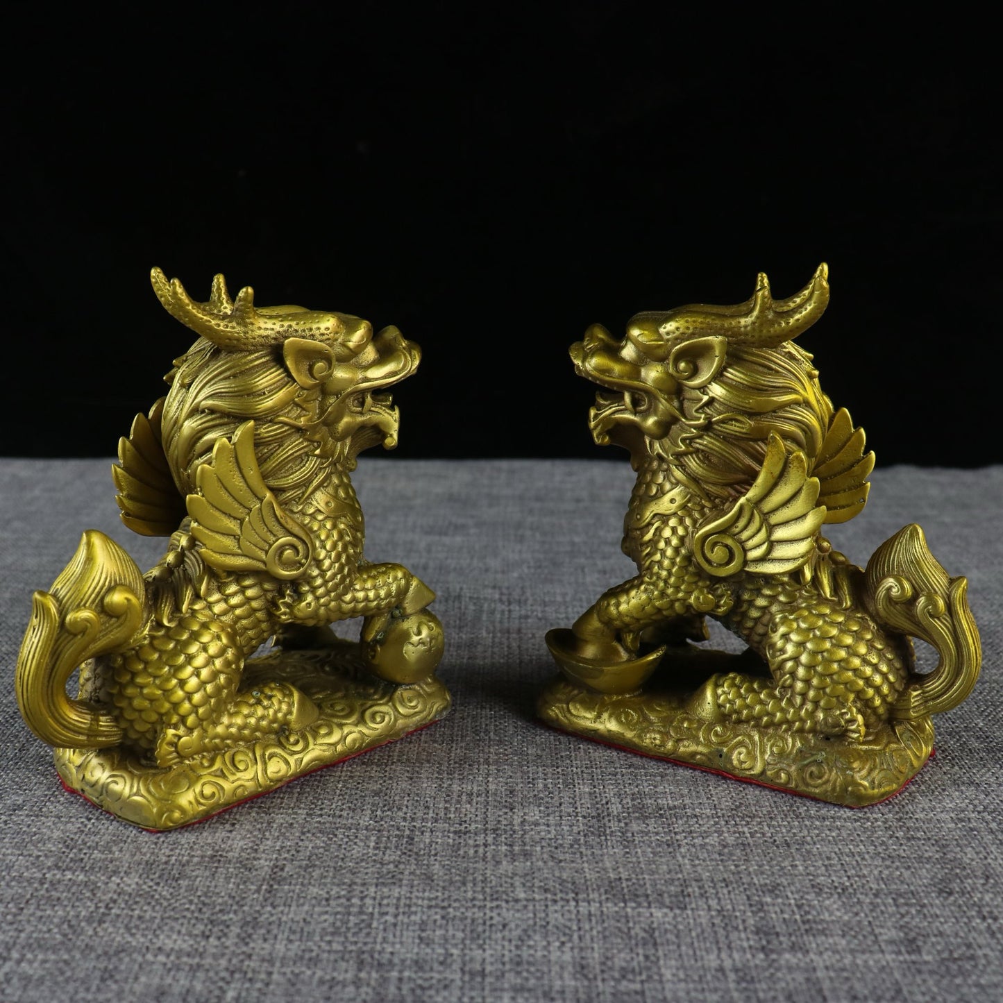 A pair of Chinese antique pure copper qilin