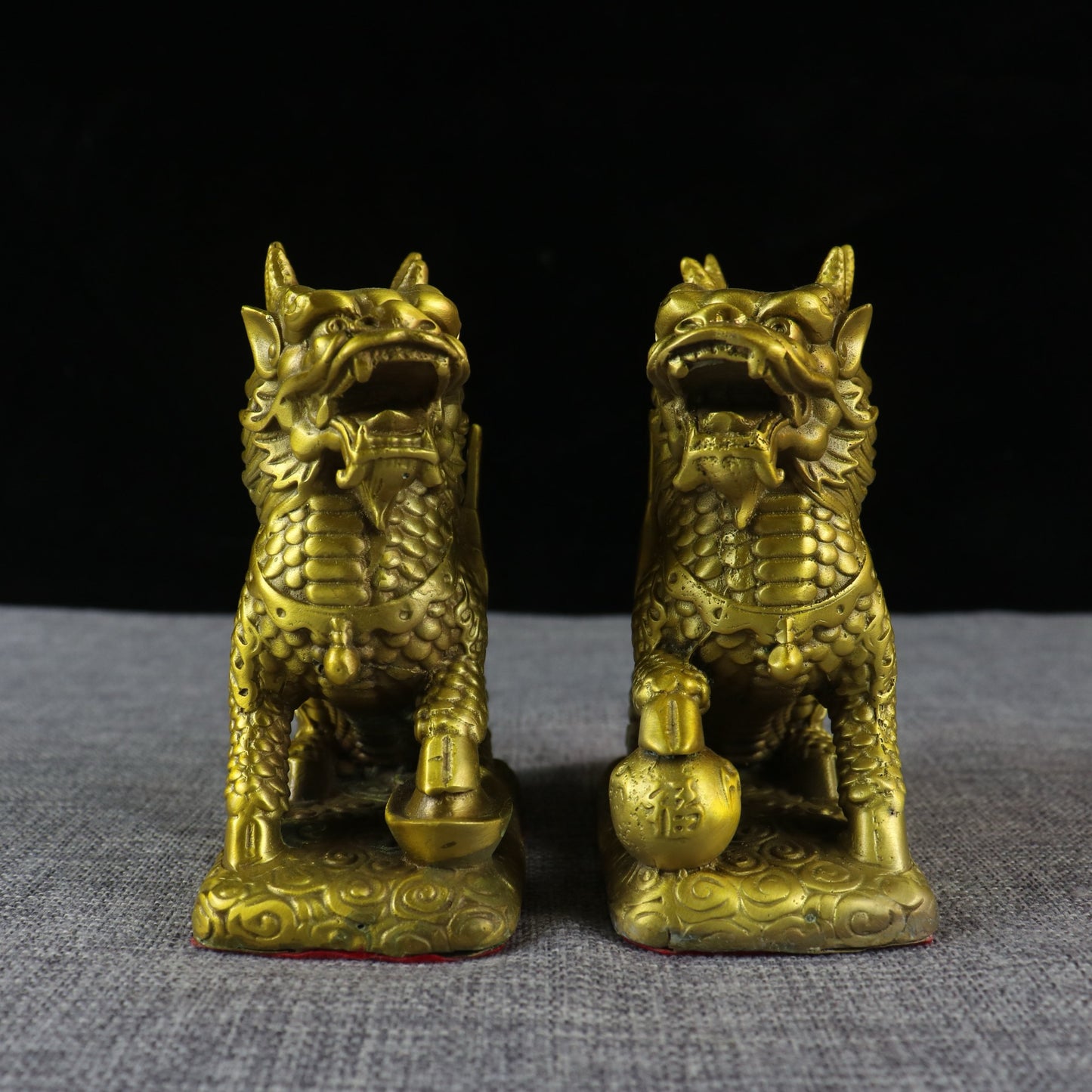 A pair of Chinese antique pure copper qilin