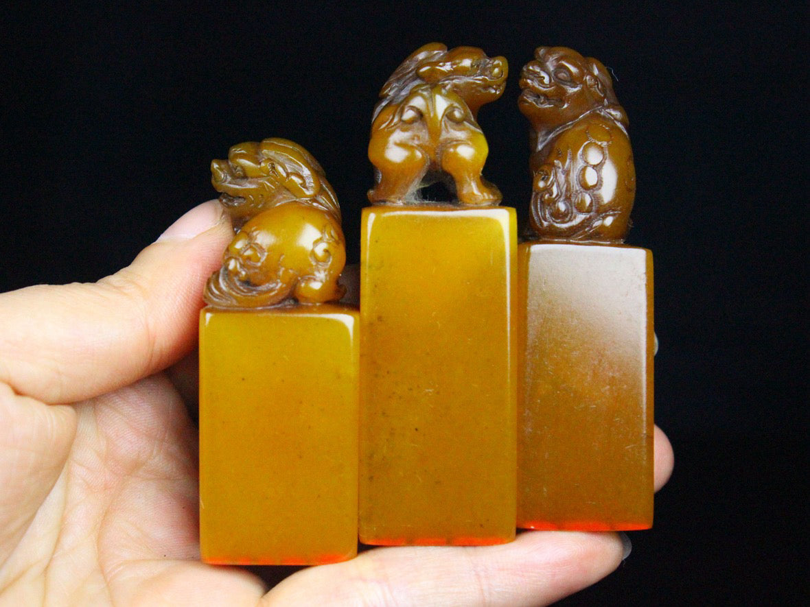 Shoushan Shitian Huangshi Beast Button Set Box Idle Seal