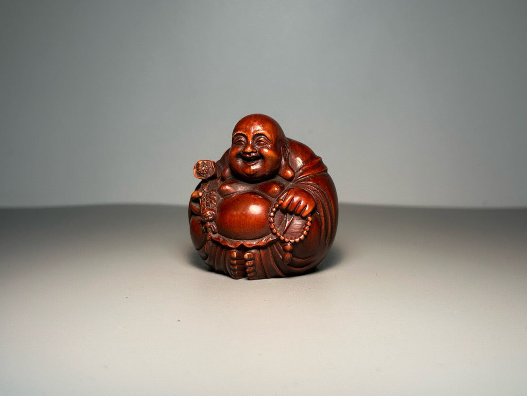 Chinese antique boxwood carving with exquisite craftsmanship to carve the Qi Maitreya Buddha