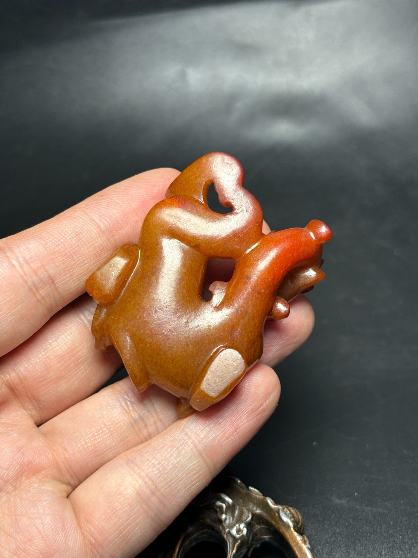 Exquisite Hetian Yulong pendant