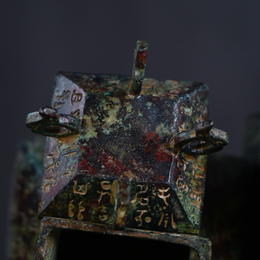 Chinese antique bronze square teapot