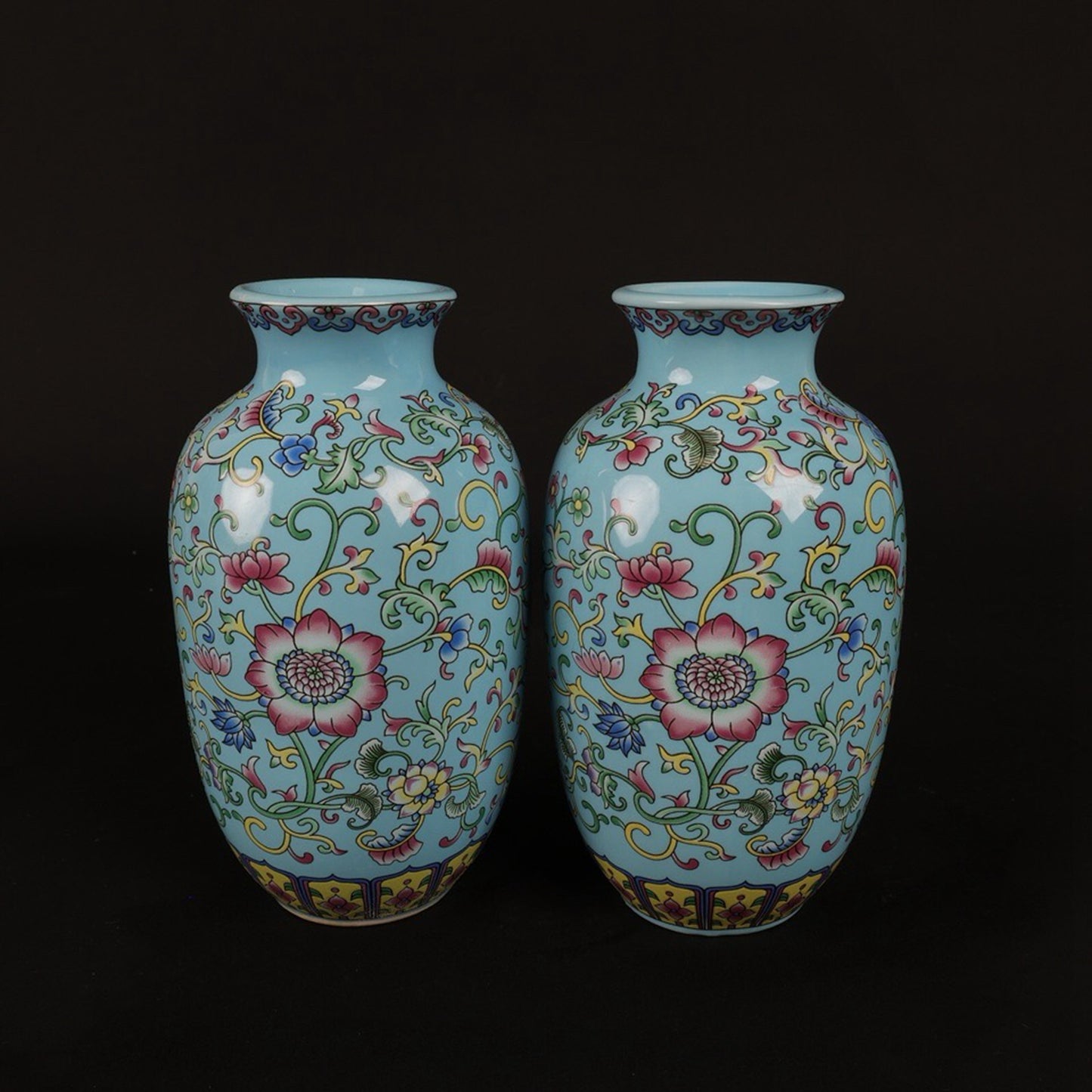 A pair of enamel colored small Donggua bottles