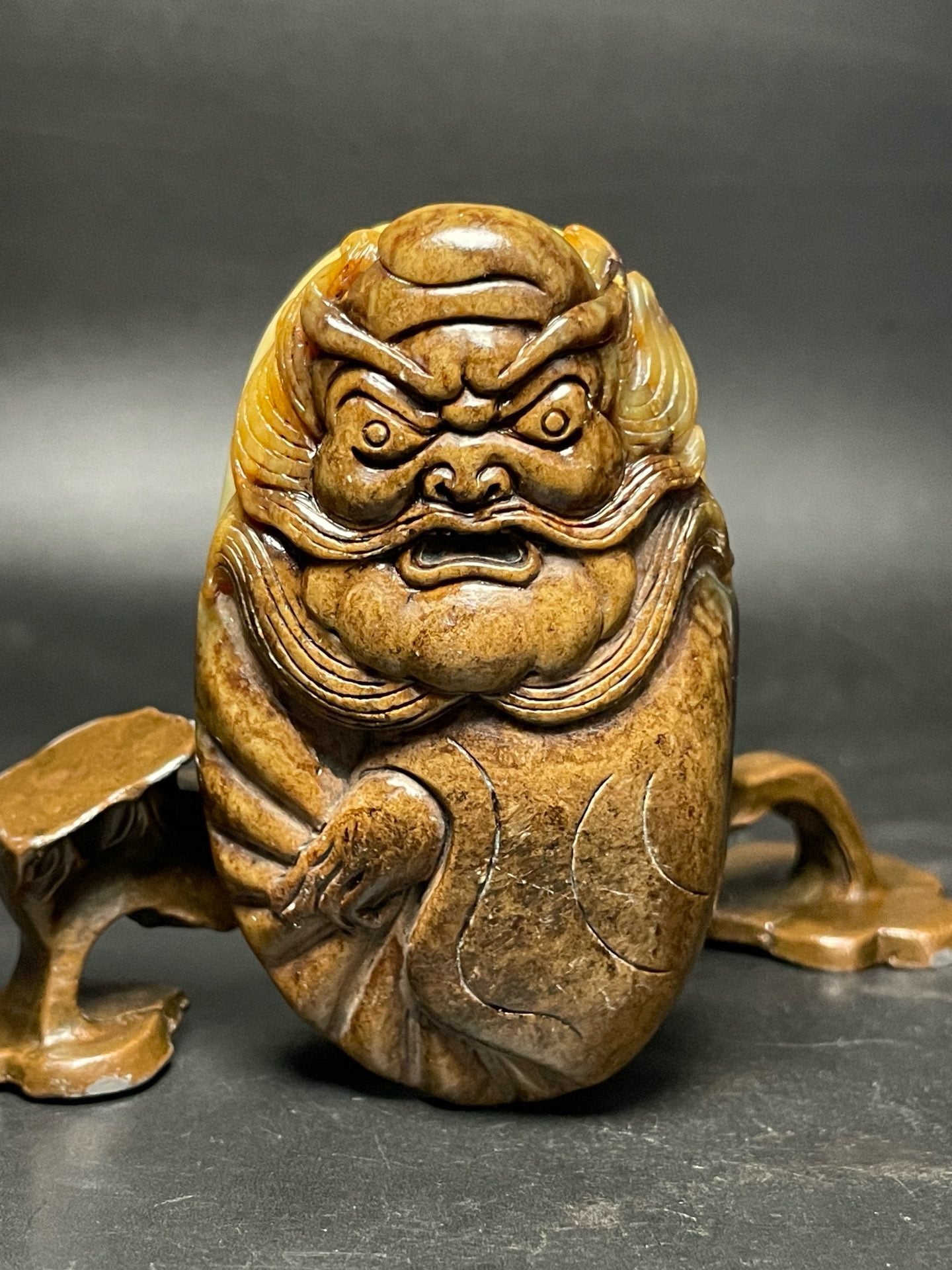 Delicate Hotan Jade Zhong Kui
