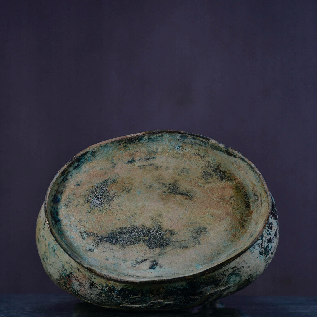 Chinese antique bronze horse chain teapot