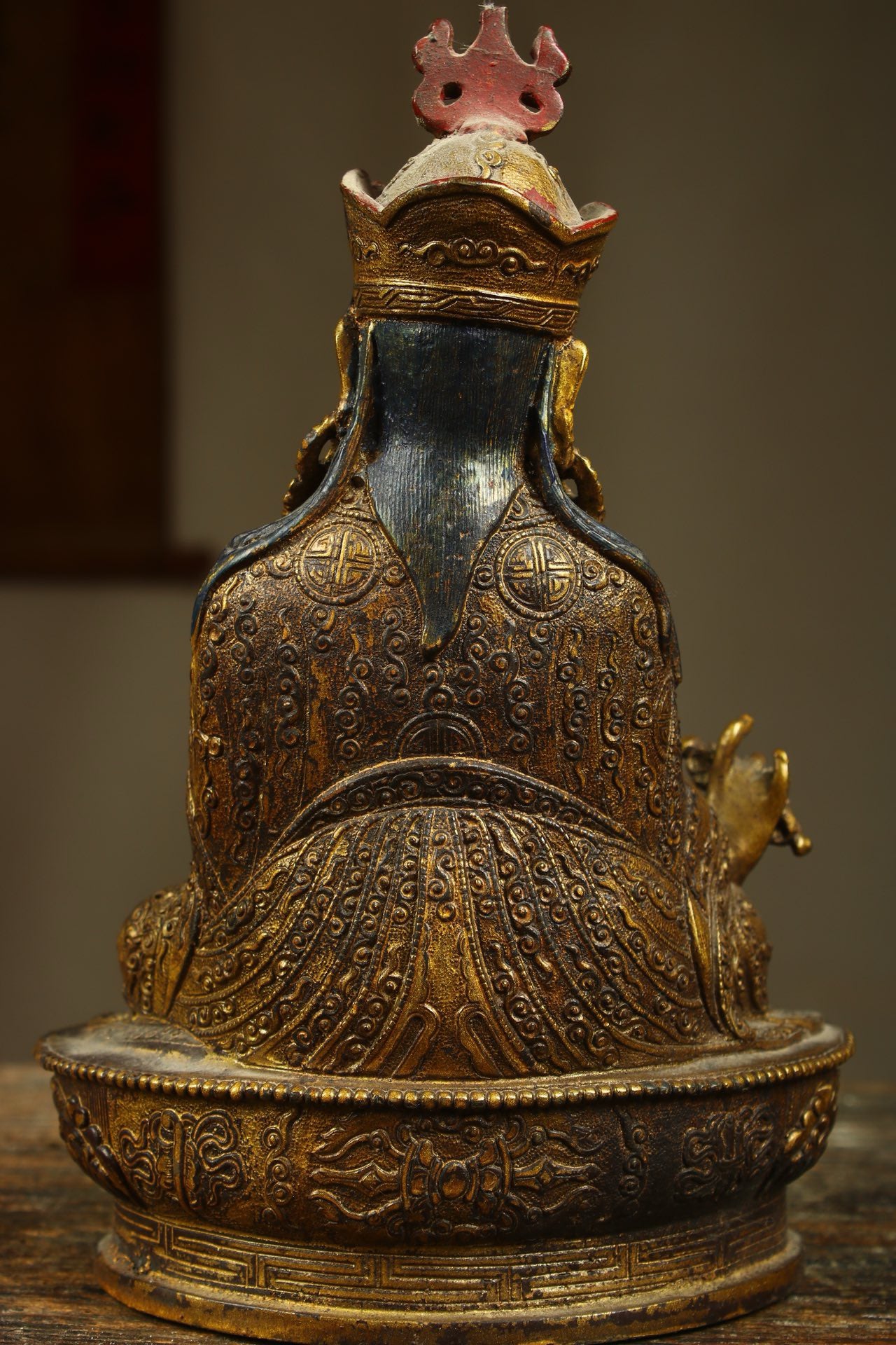 Chinese antique bronze gilded handmade lotus flower statue