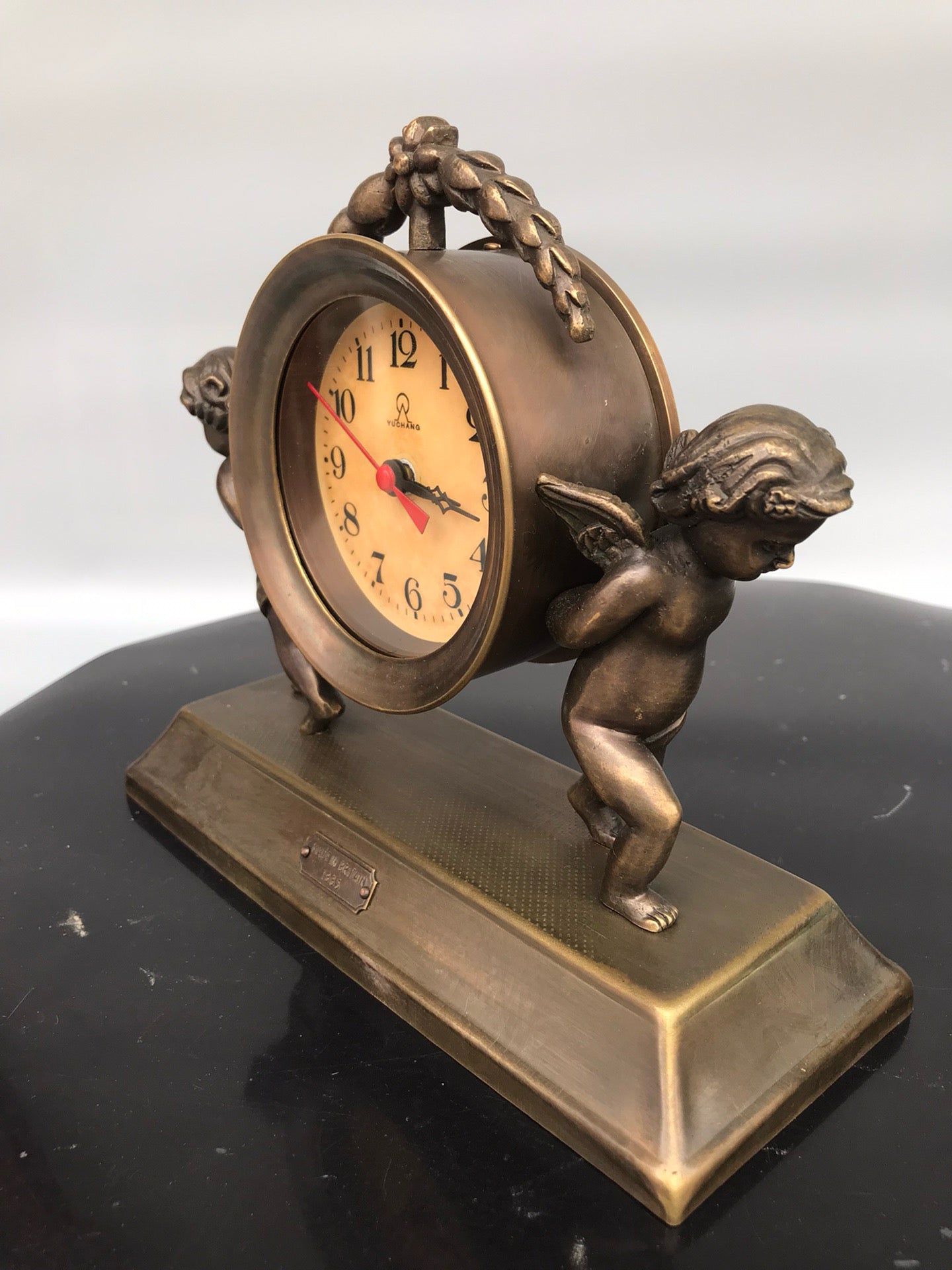 Pure copper double child mechanical clock