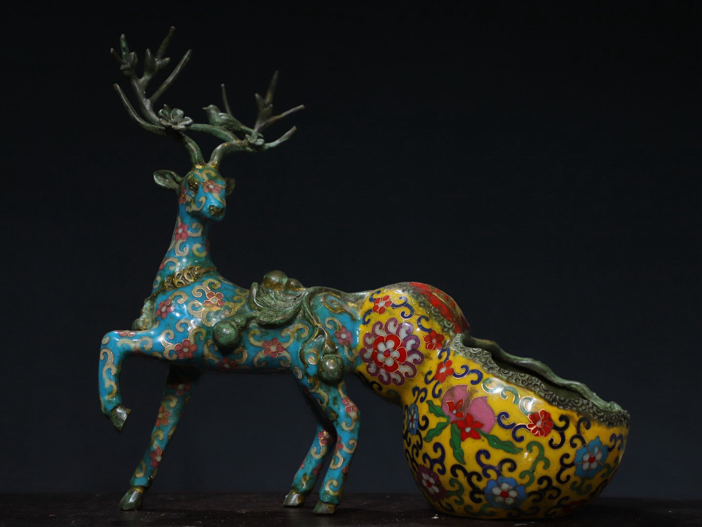 Chinese antique pure copper cloisonne attracting wealth deer ornaments