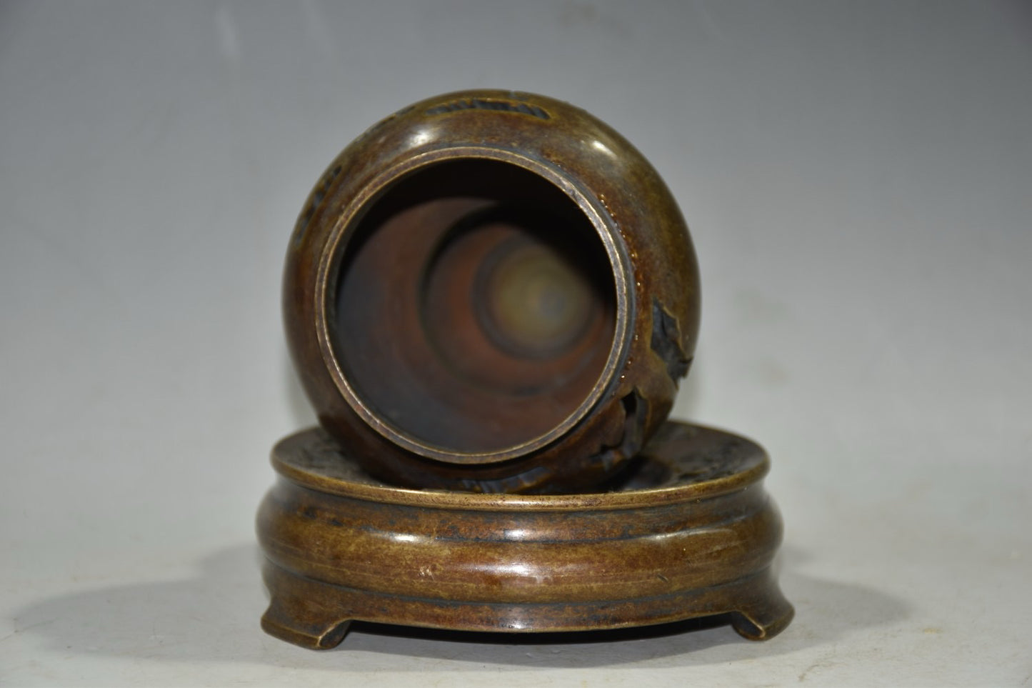 Two piece set of ornaments for pure copper gourd incense burner