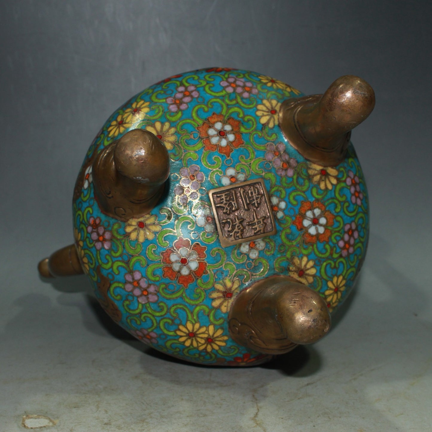 Pure copper cloisonne incense burner ornament