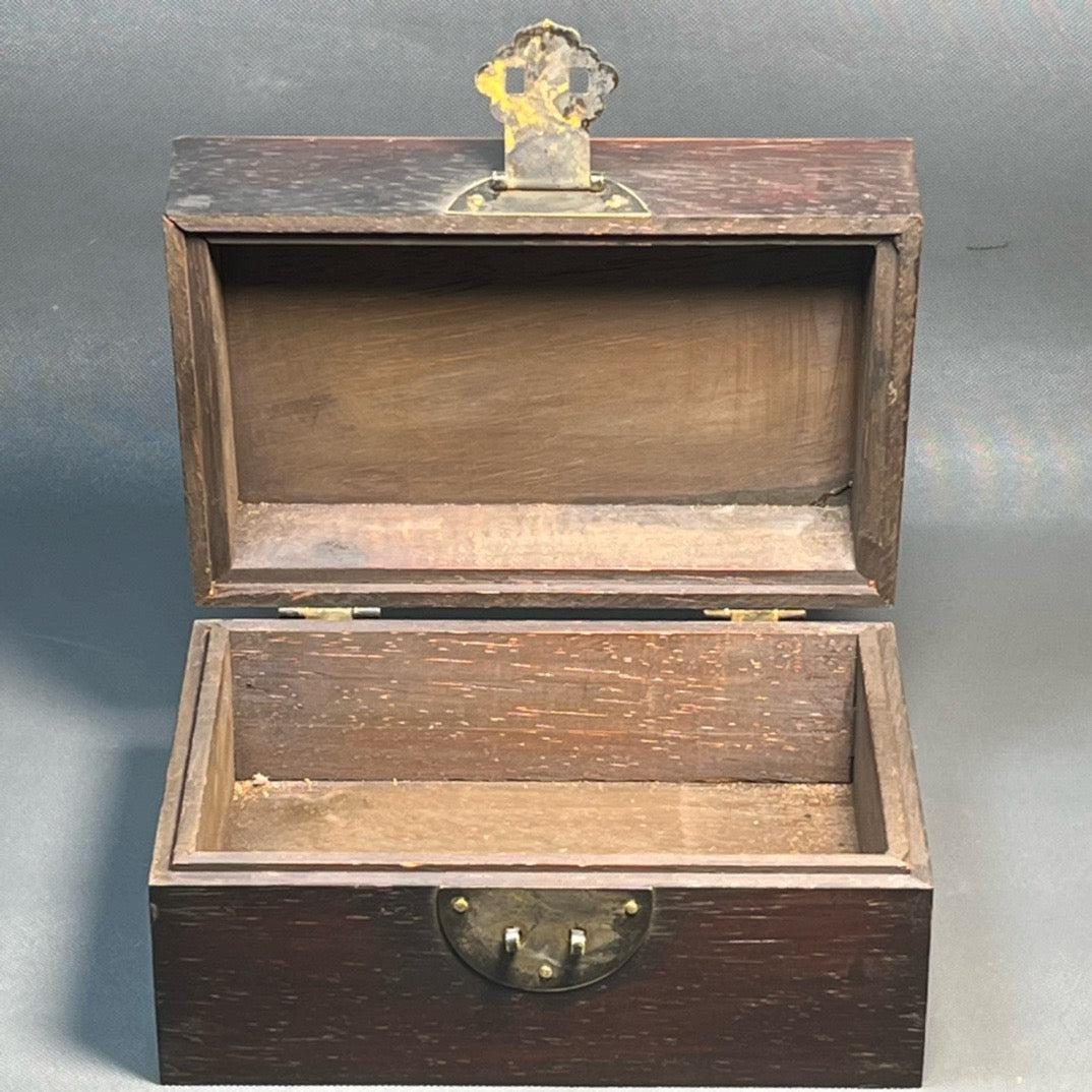 Sandalwood carved jewelry box