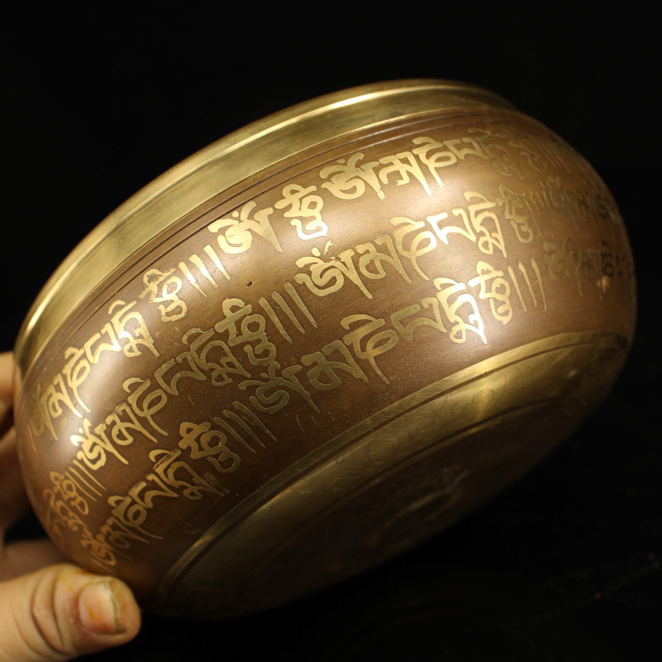 Chinese Antique Pure Copper Shakyamuni Buddha Sound Bowl