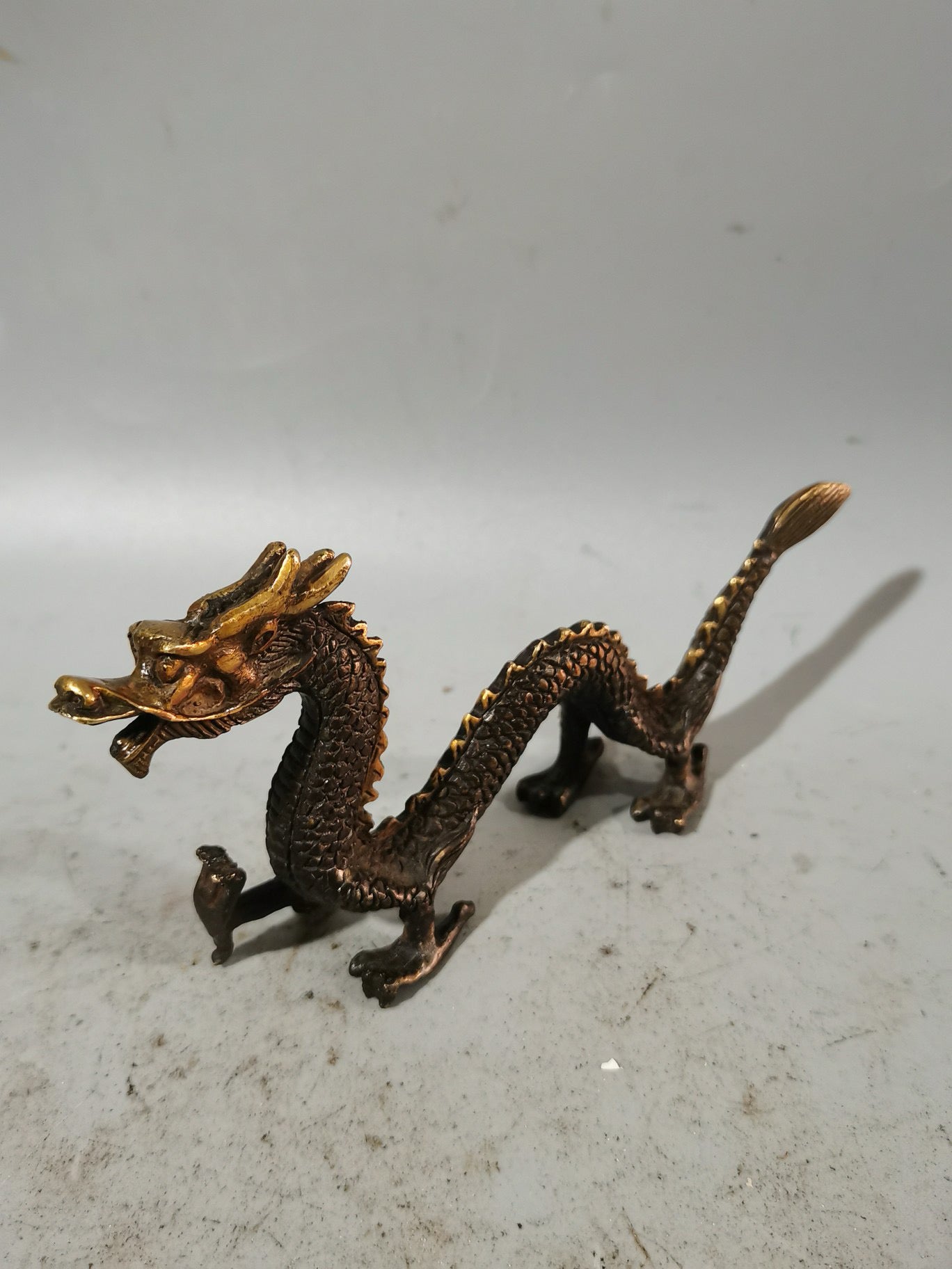 Chinese antique pure copper dragon ornaments