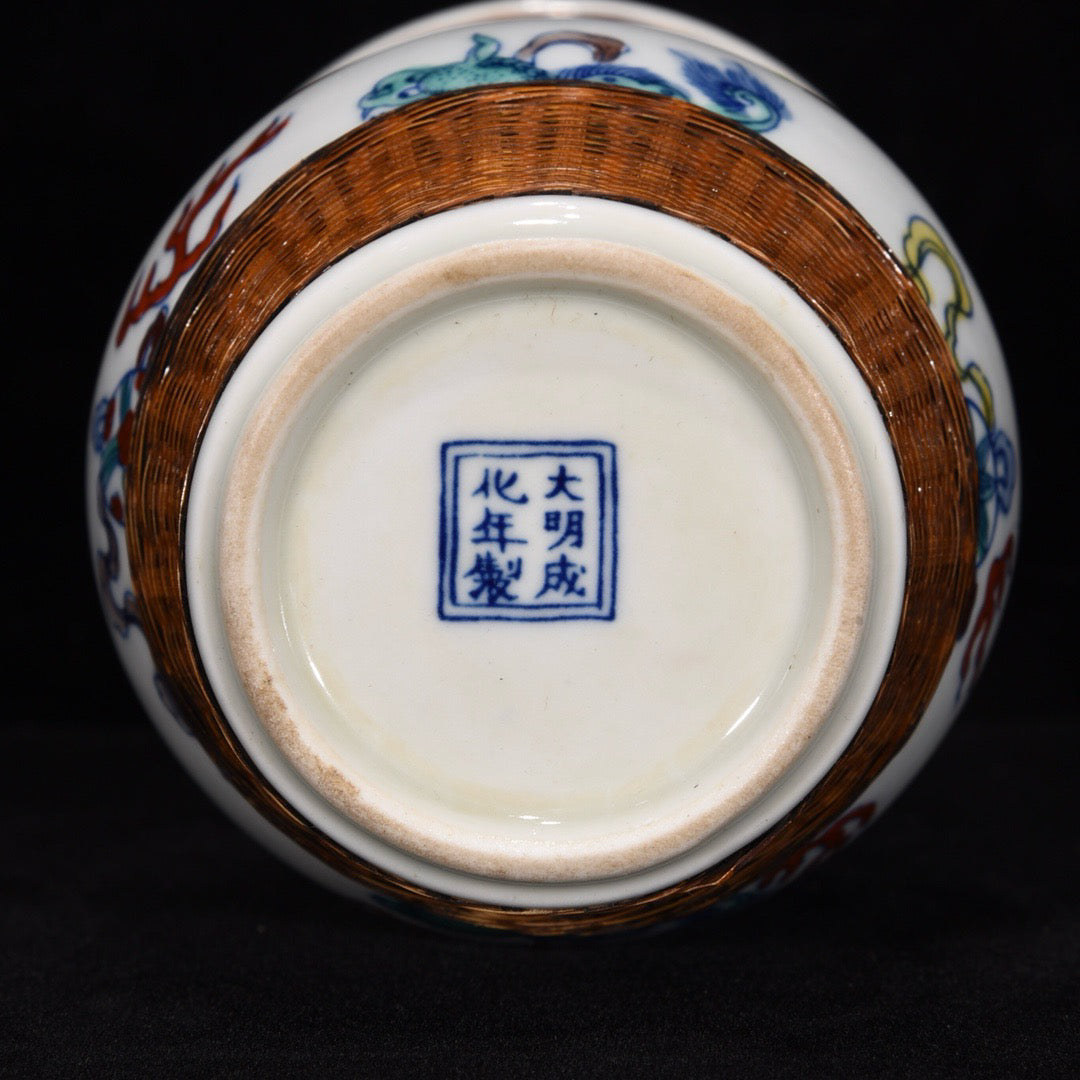 Chinese antique bamboo bottle