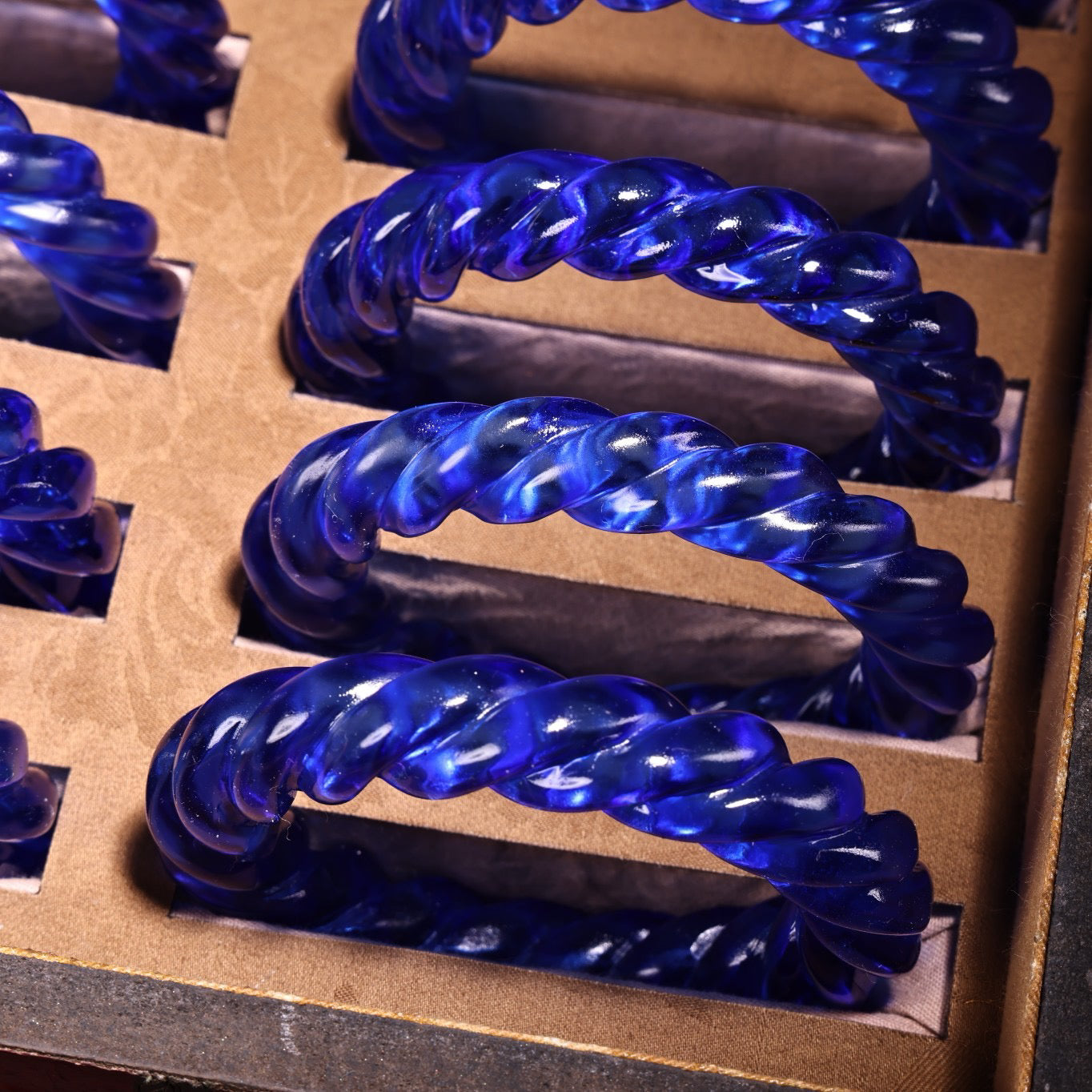 A box of Chinese antique sapphire carving Fried Dough Twists bracelet