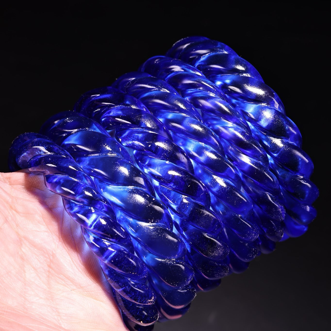 A box of Chinese antique sapphire carving Fried Dough Twists bracelet