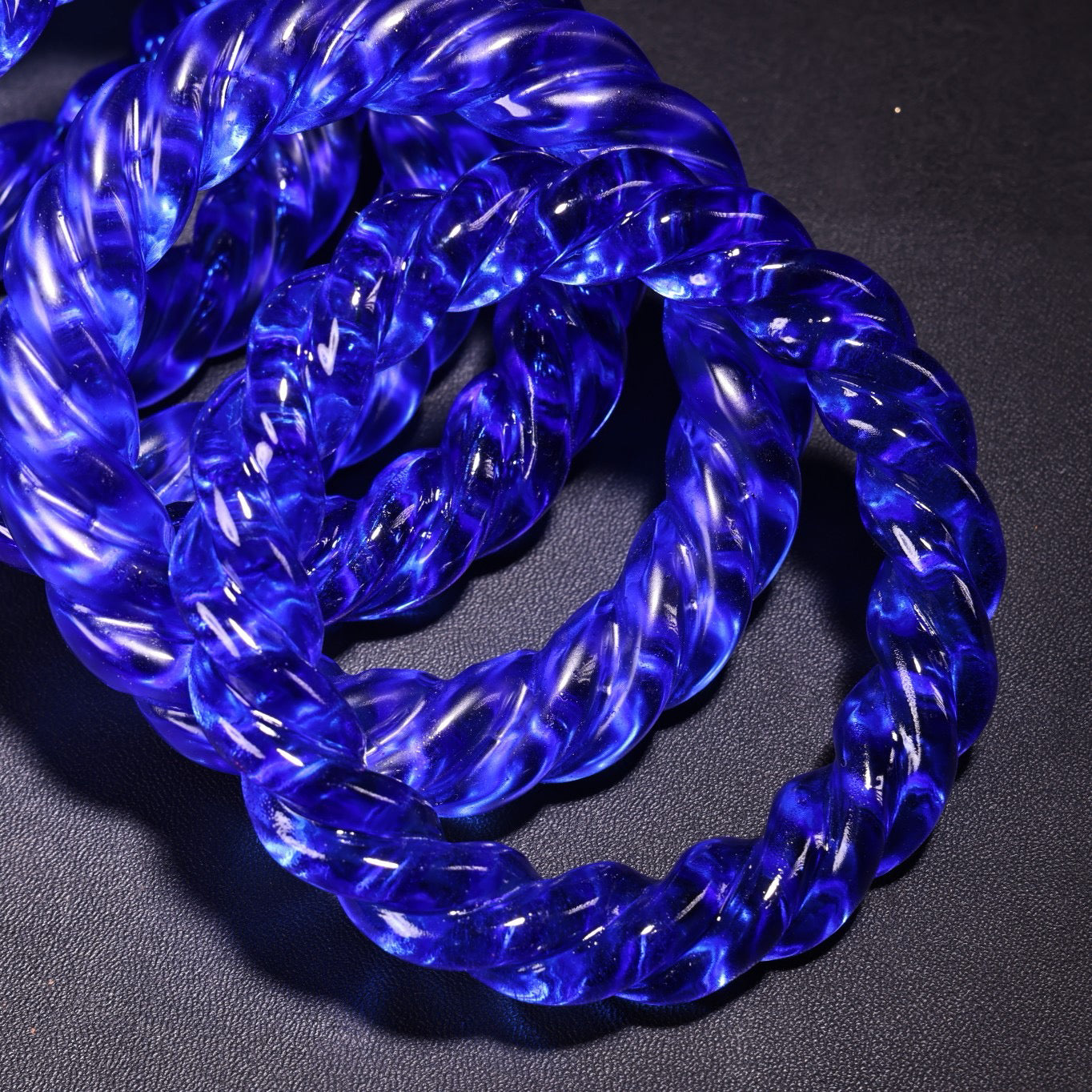 A box of Chinese antique sapphire carving Fried Dough Twists bracelet