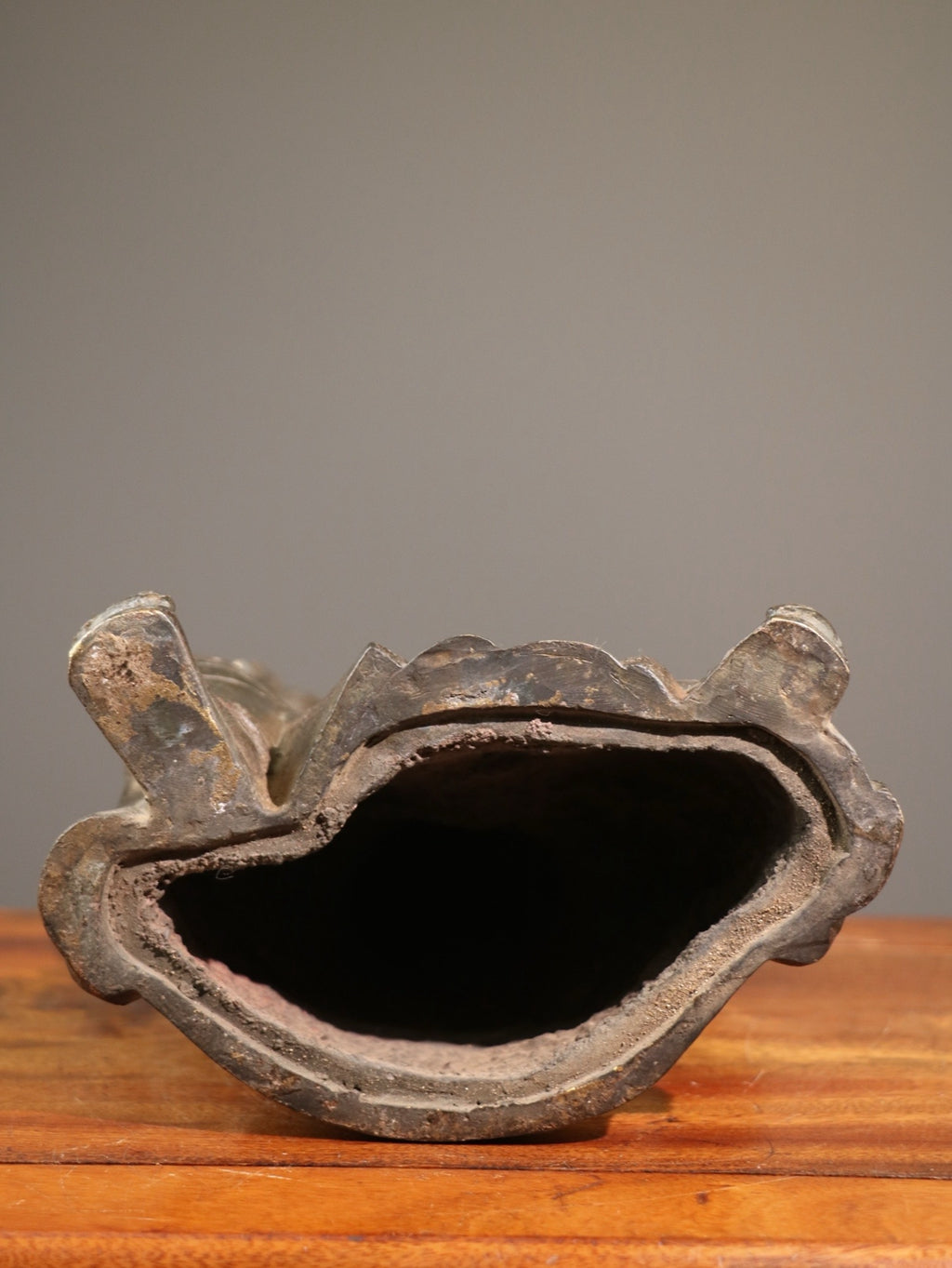 Bronze mud, gold, and cinnabar Buddha statue, God of Wealth and Martial Arts