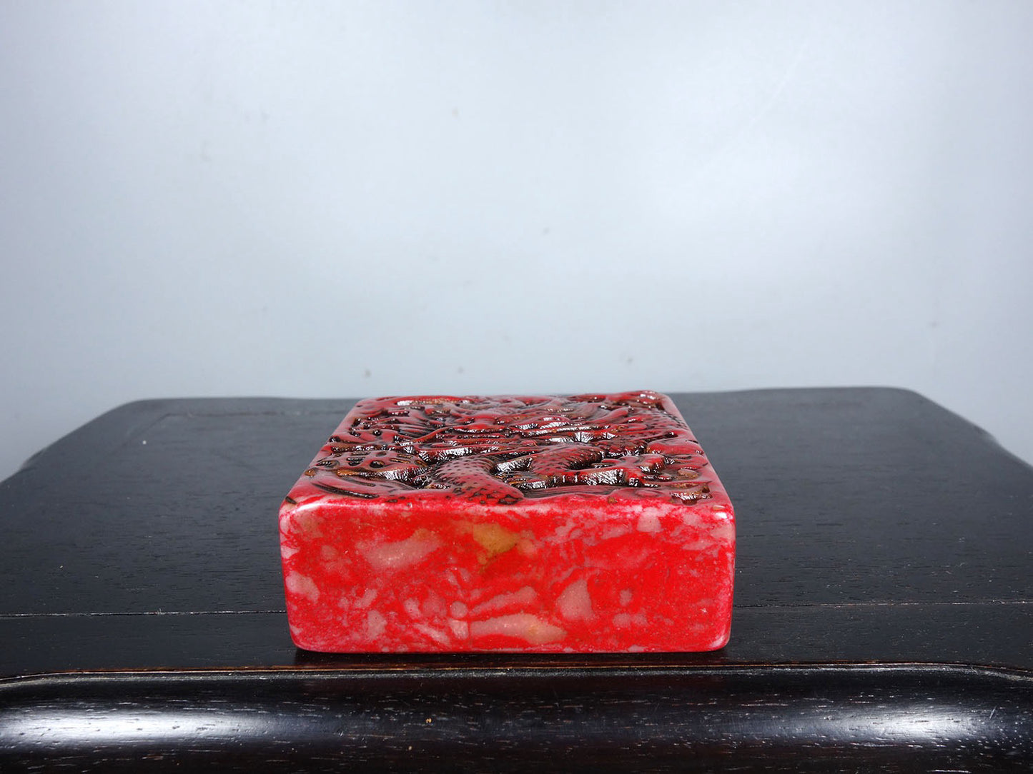 Chinese antique chicken blood stone finely carved divine dragon offering auspicious seal