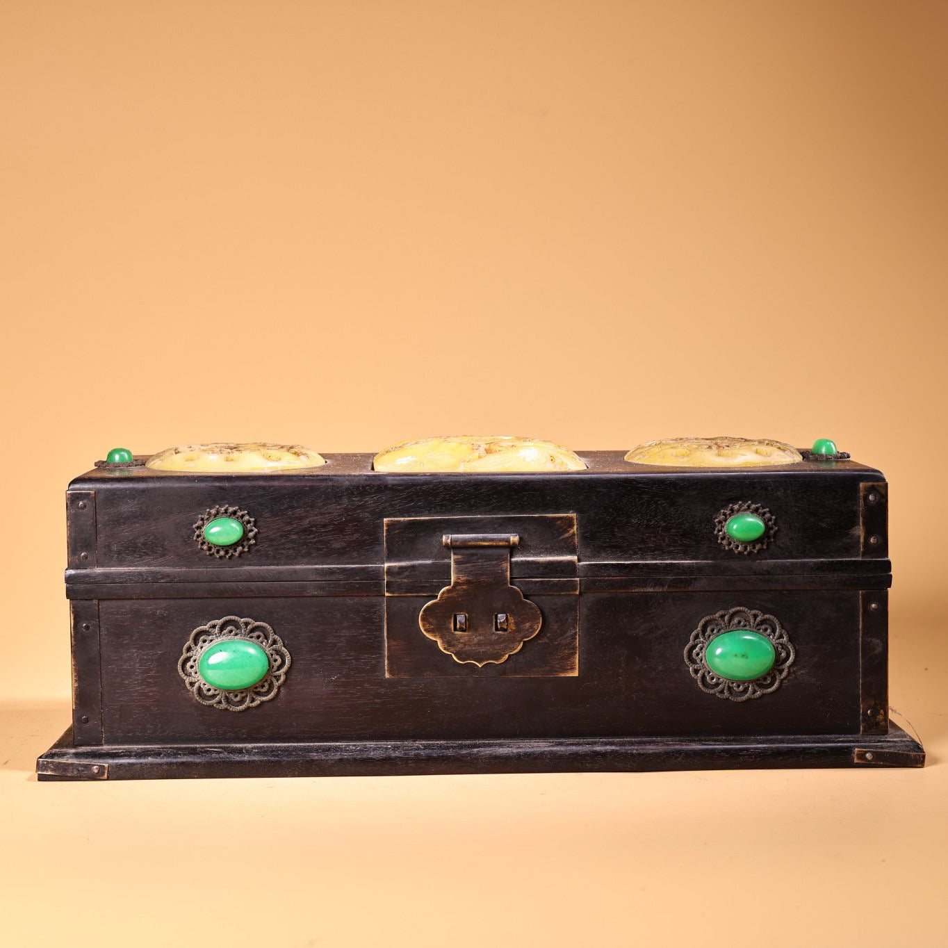 Chinese Antique Old Black Sandalwood High Relief Carved Old Jade Box