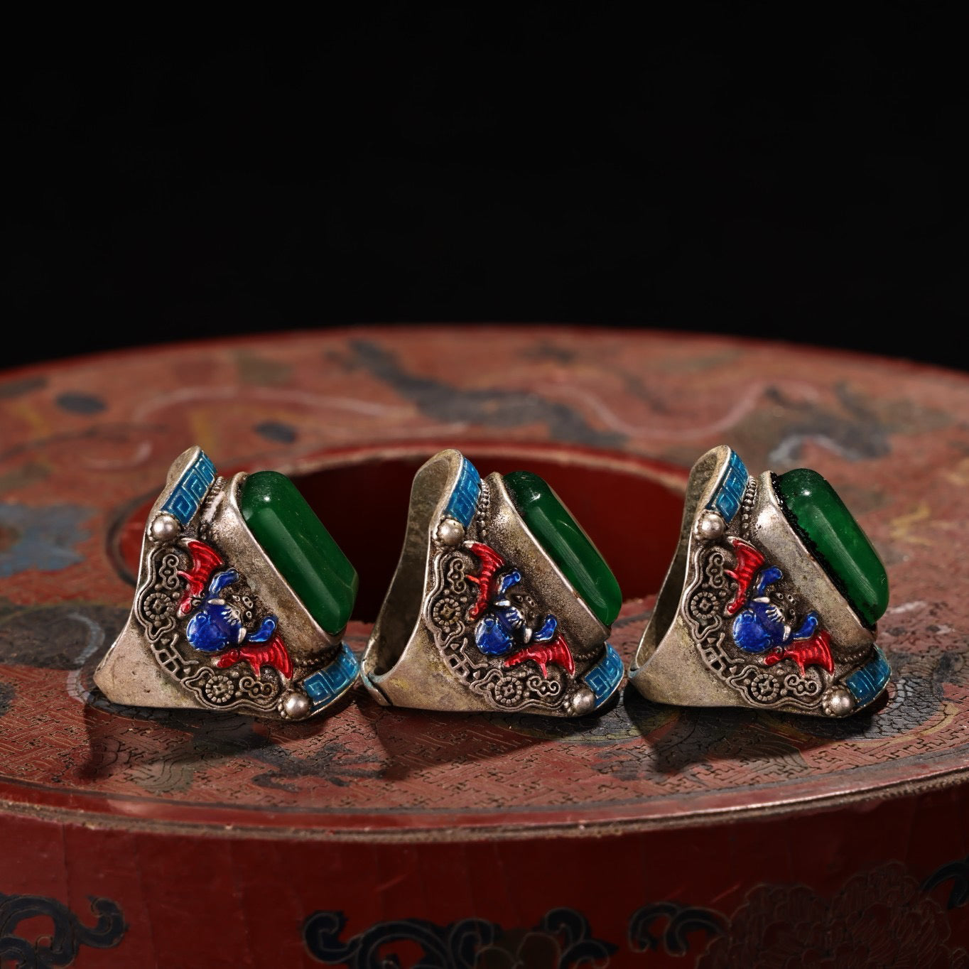 A box of Chinese antique rings