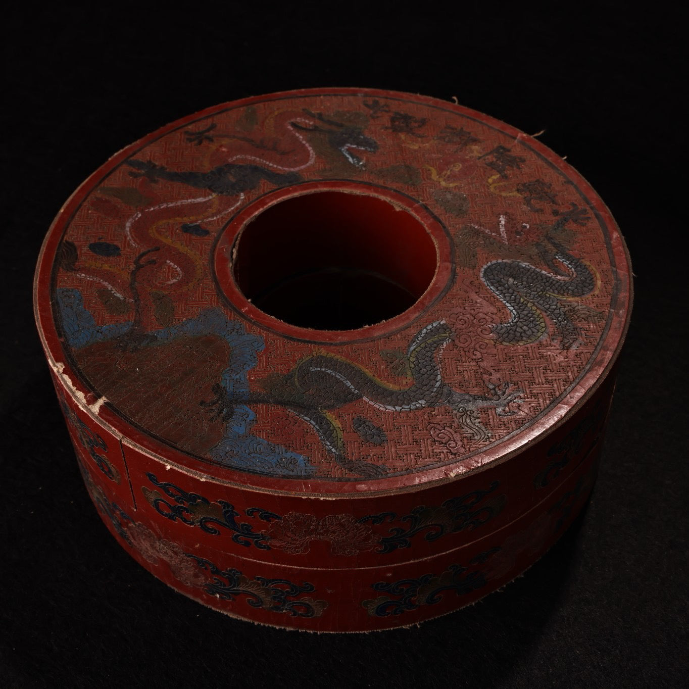 A box of Chinese antique rings