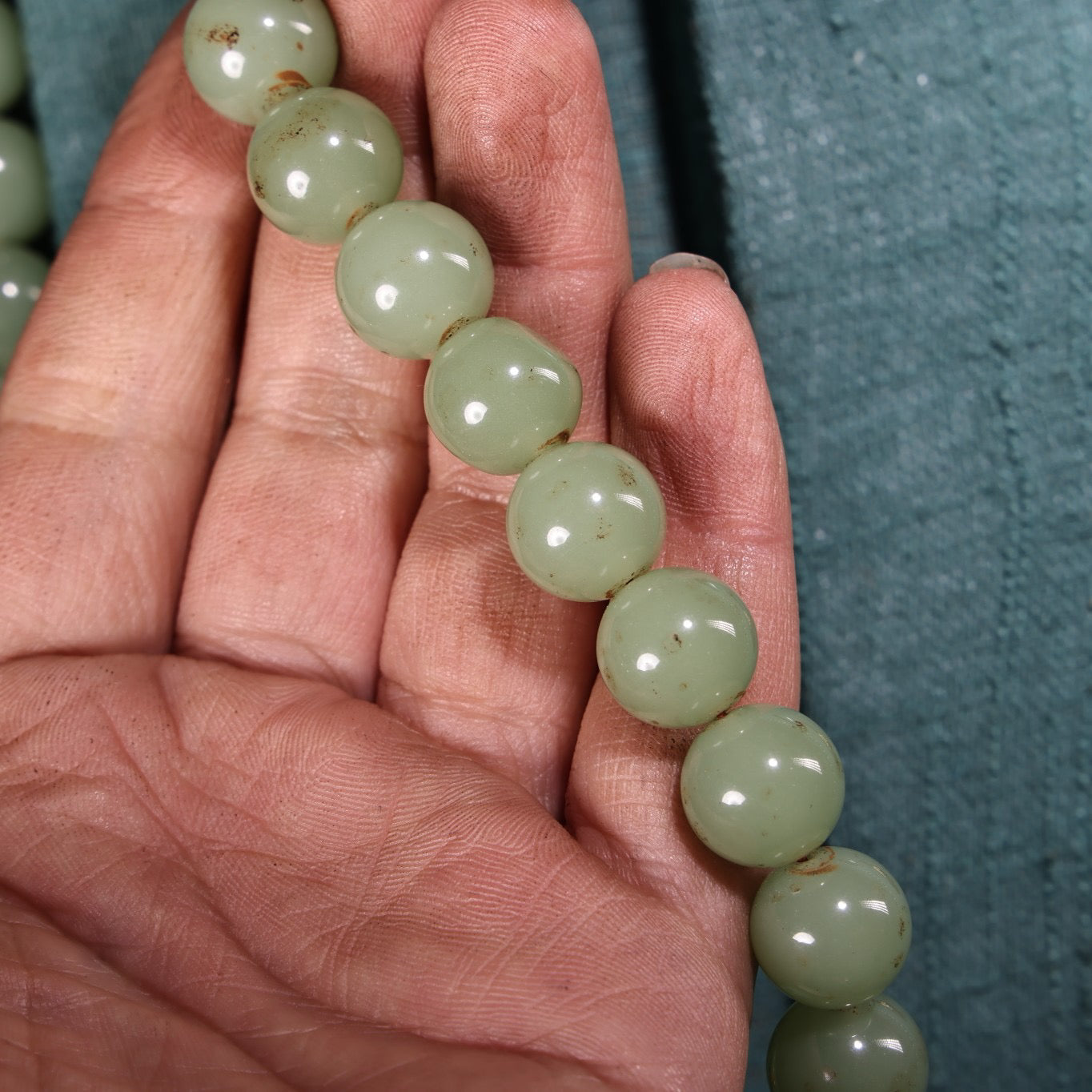 A box of Chinese antique court beads