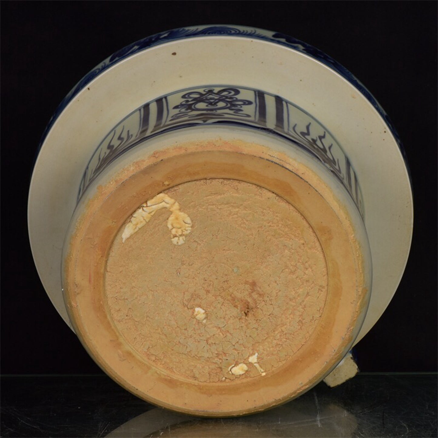 Chinese antique blue and white grinding disc