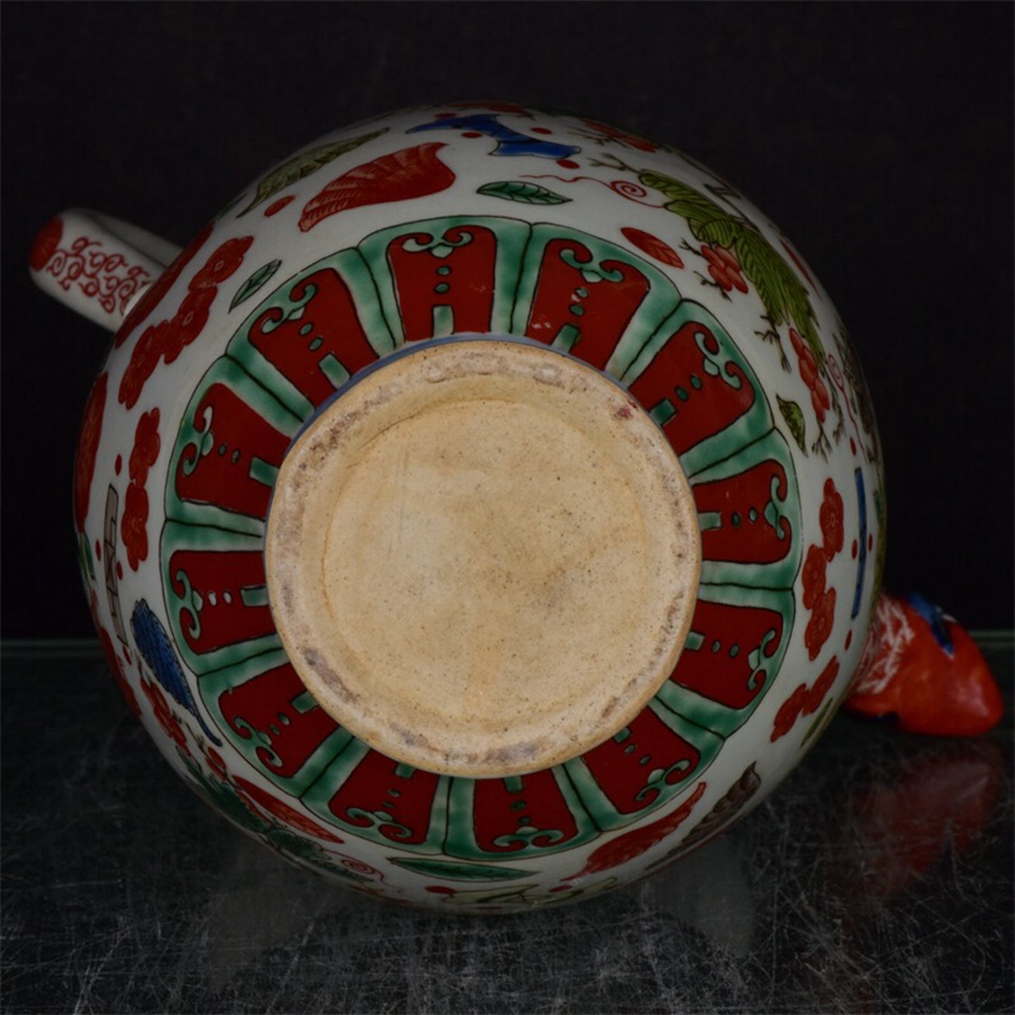 Chinese antique red and green colored phoenix head teapot