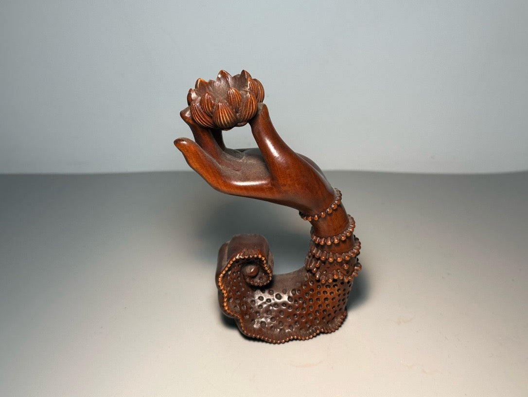 Chinese antique boxwood carving with exquisite craftsmanship, carved with Buddha's hand incense insert