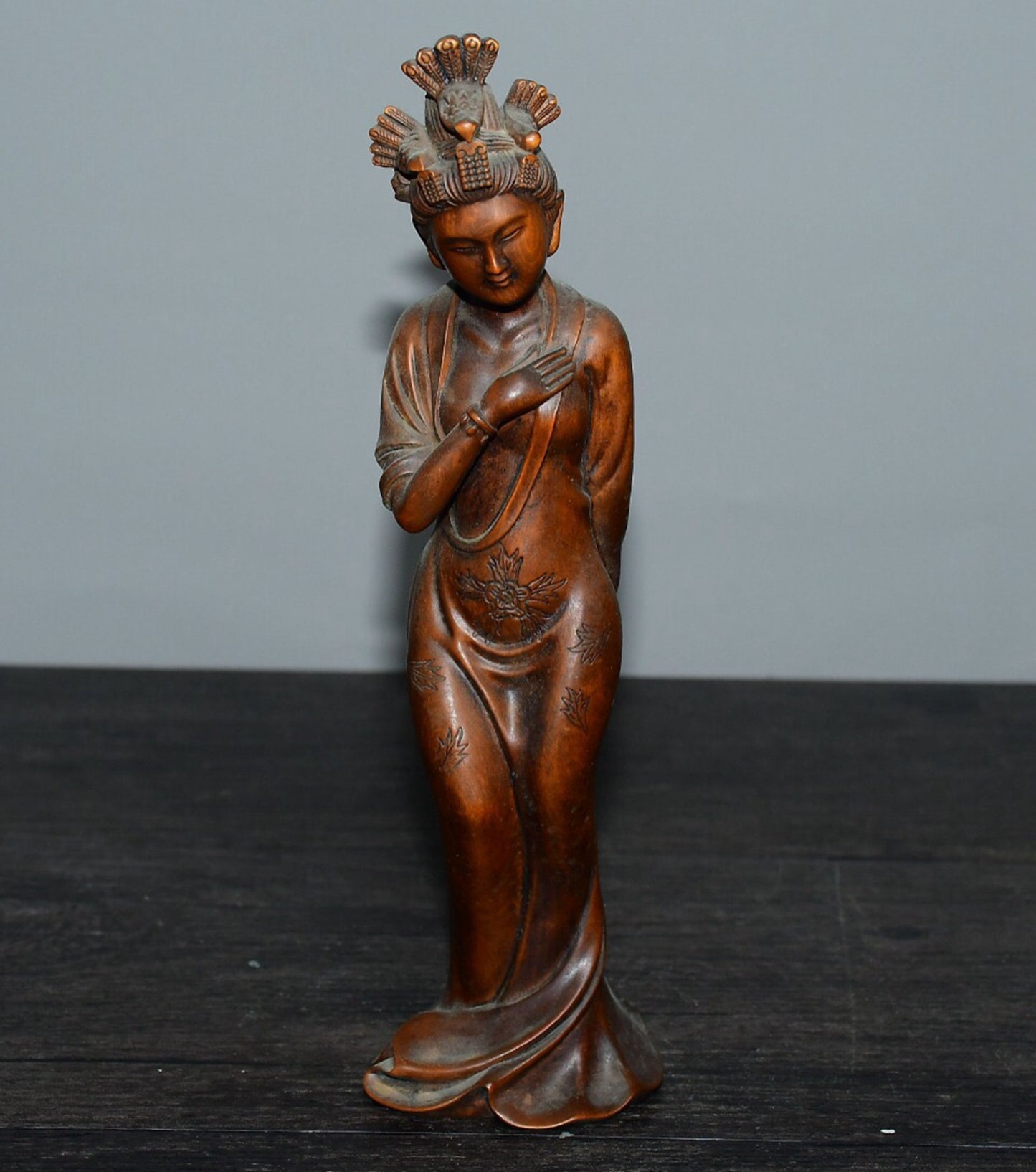 Chinese antique small leaf boxwood figure ornaments