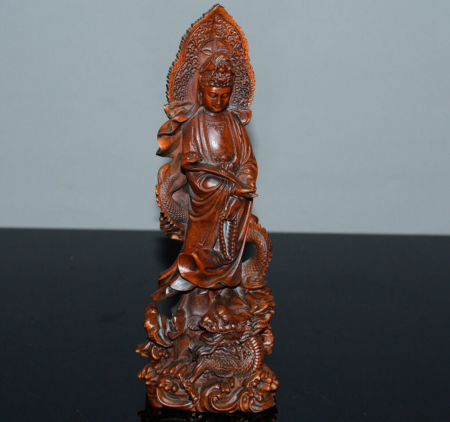 Chinese antique small leaf boxwood Guanyin ornaments