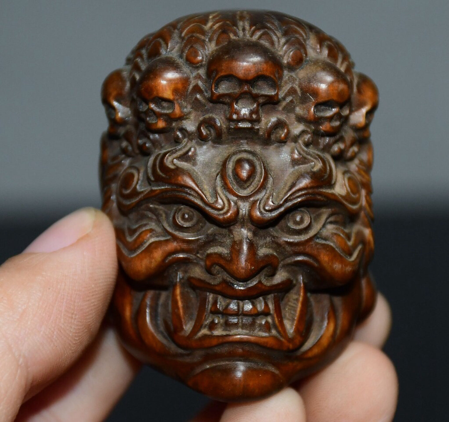 Chinese antique boxwood immovable Ming Wang pendant