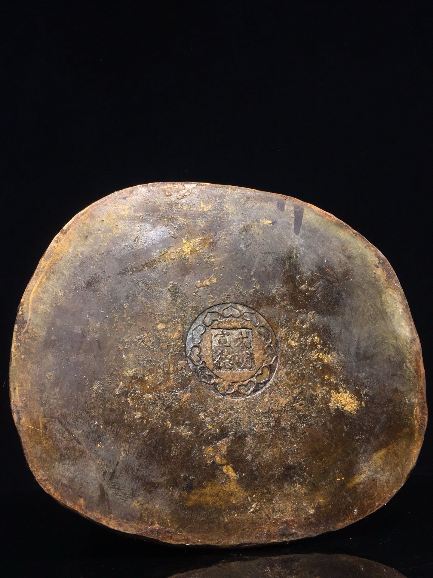 Chinese antique bronze gilded statue of Shakyamuni Buddha