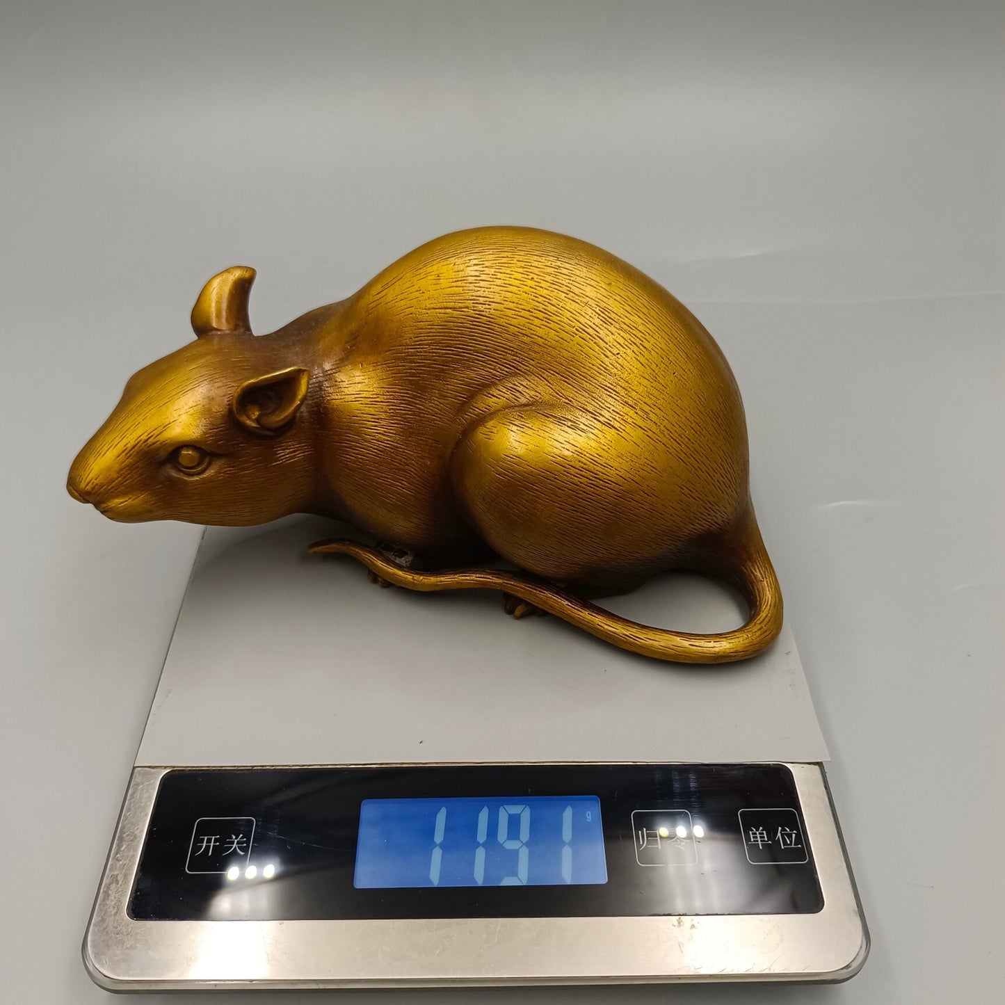 Antique Chinese zodiac mouse bronze ornaments