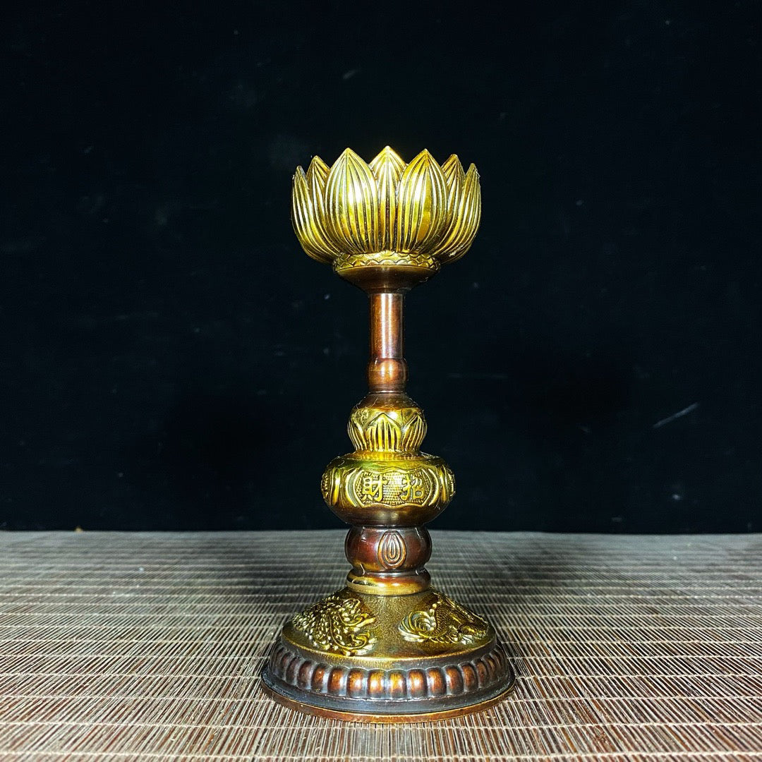 A pair of pure copper lotus wax platforms for attracting wealth and treasures