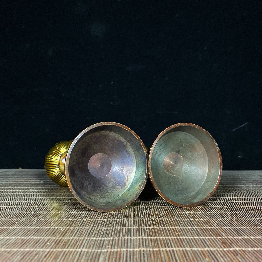 A pair of pure copper lotus wax platforms for attracting wealth and treasures